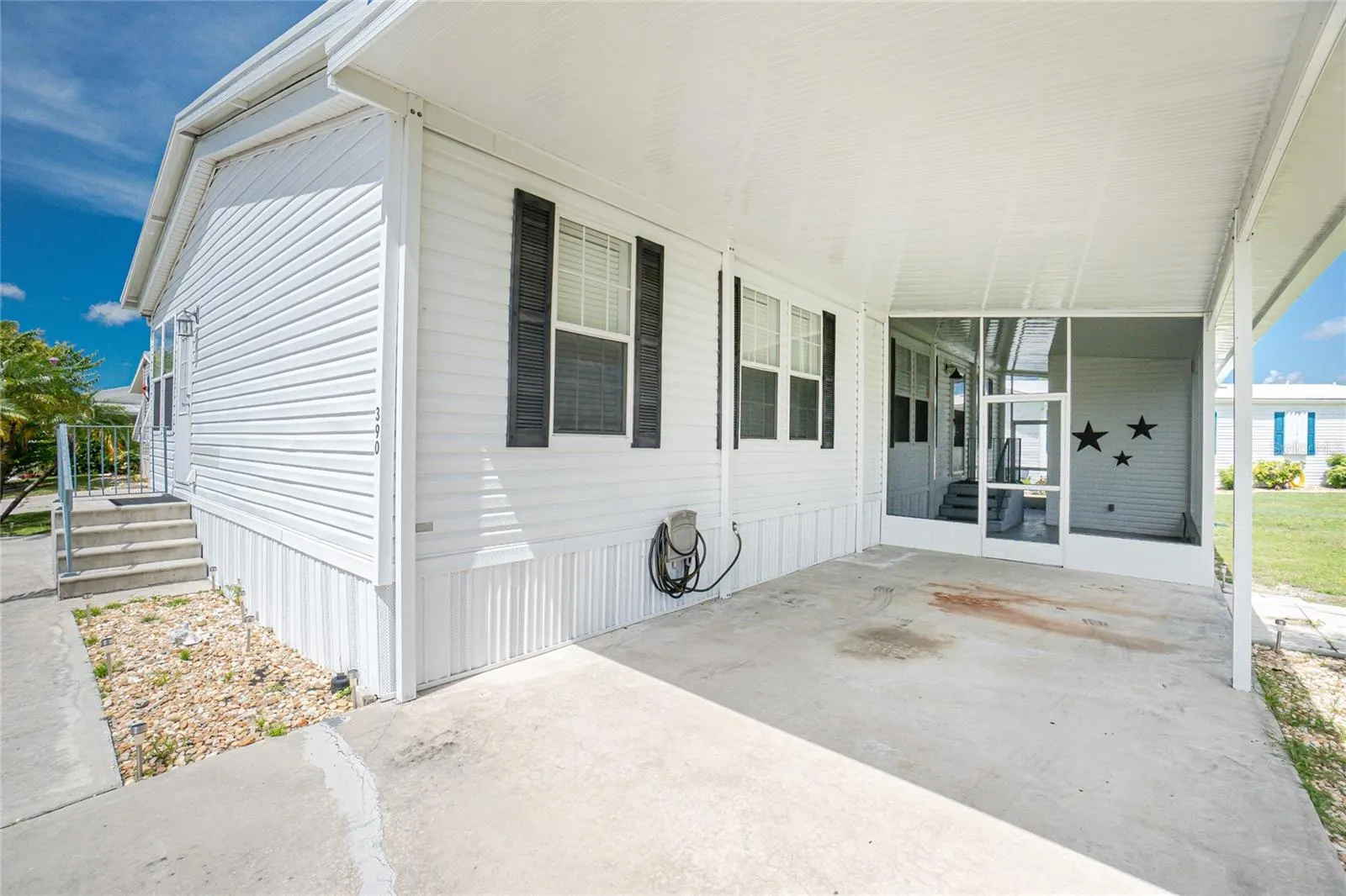 1000 KINGS HWY #390, #390