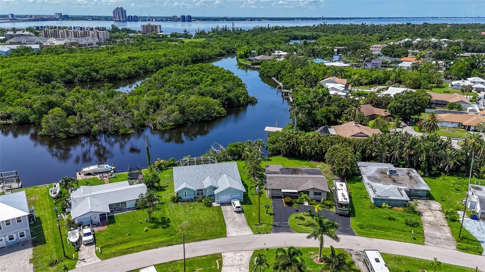 457 GRENIER DR