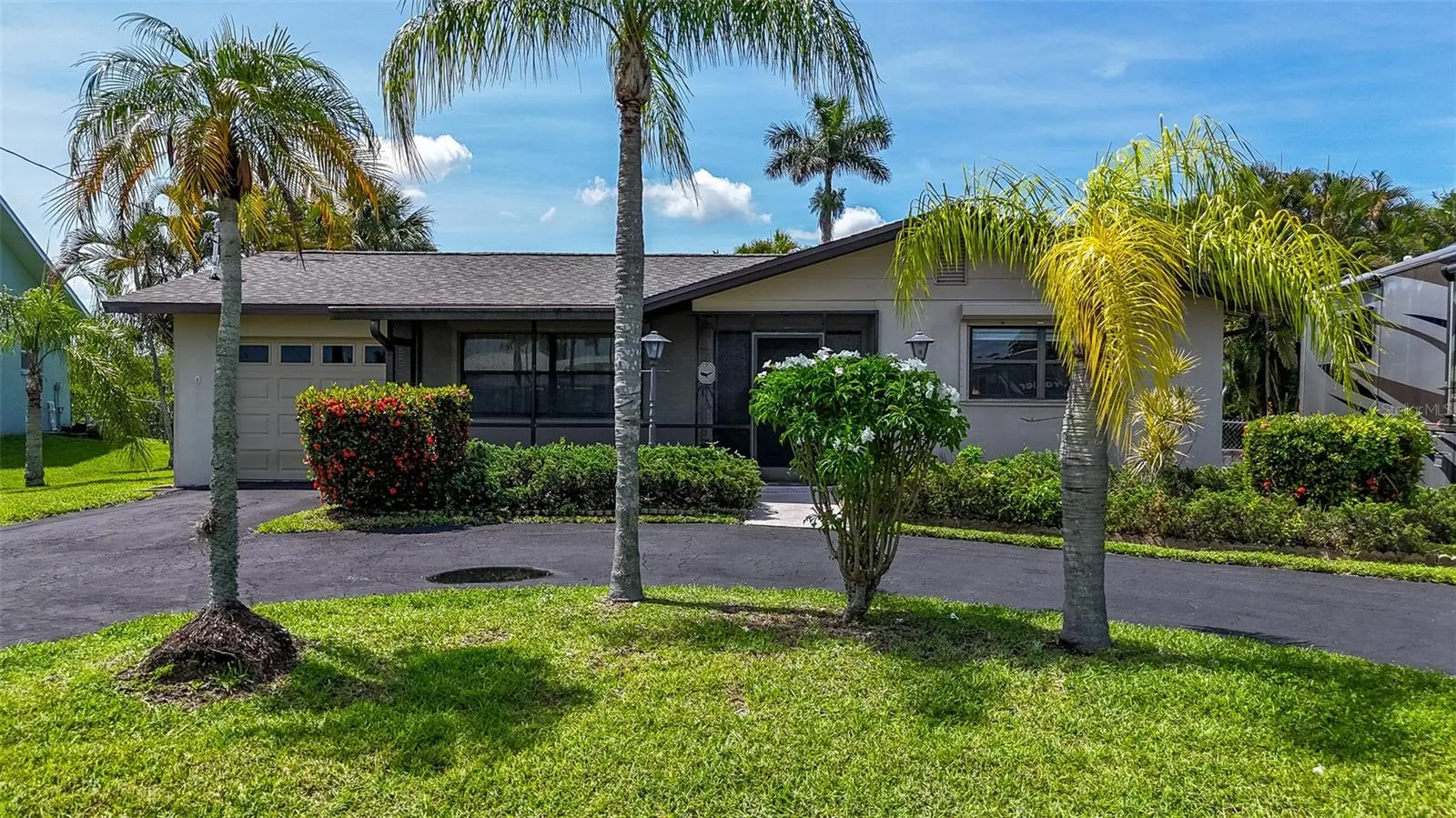 457 GRENIER DR