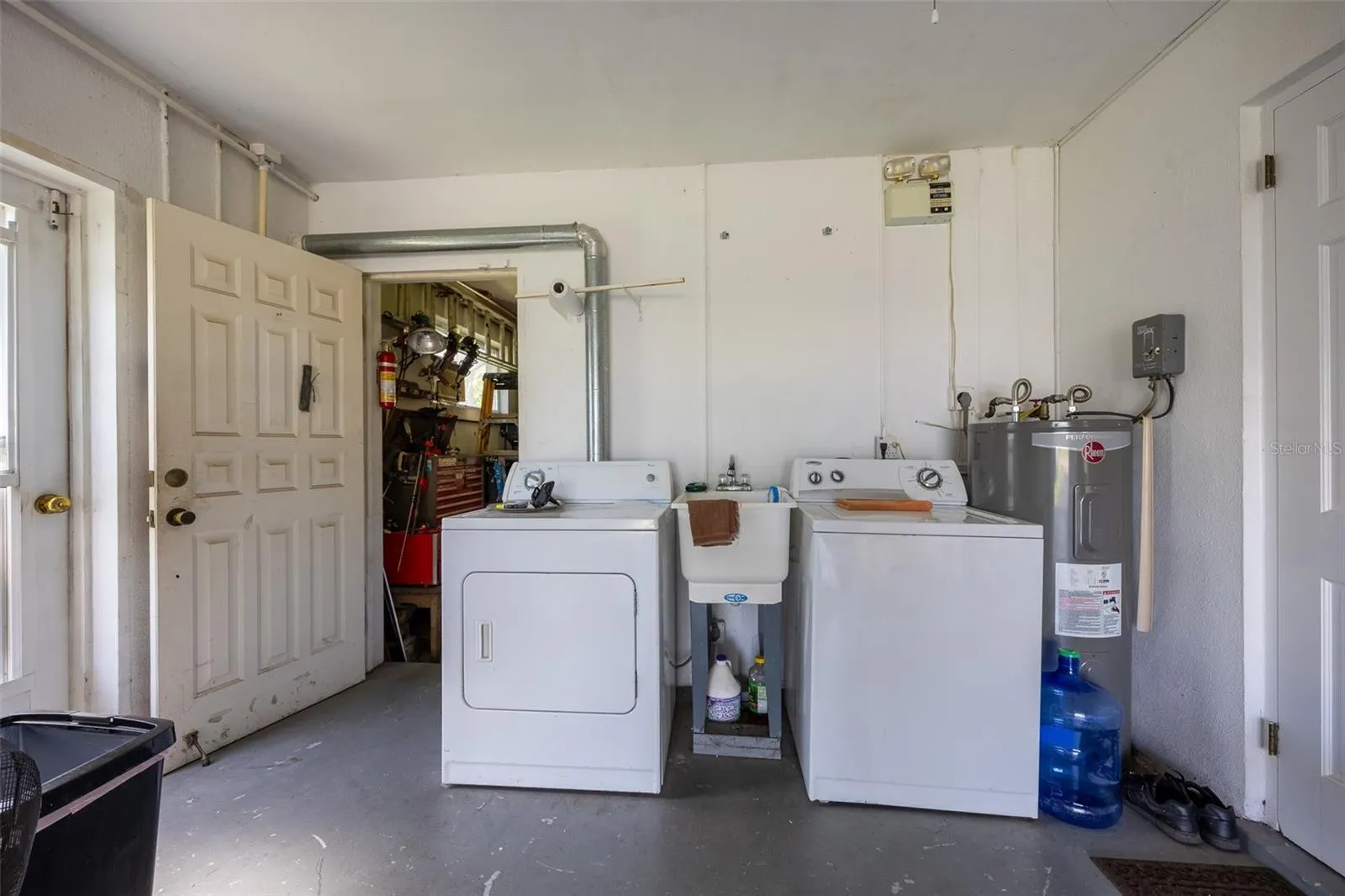 457 GRENIER DR