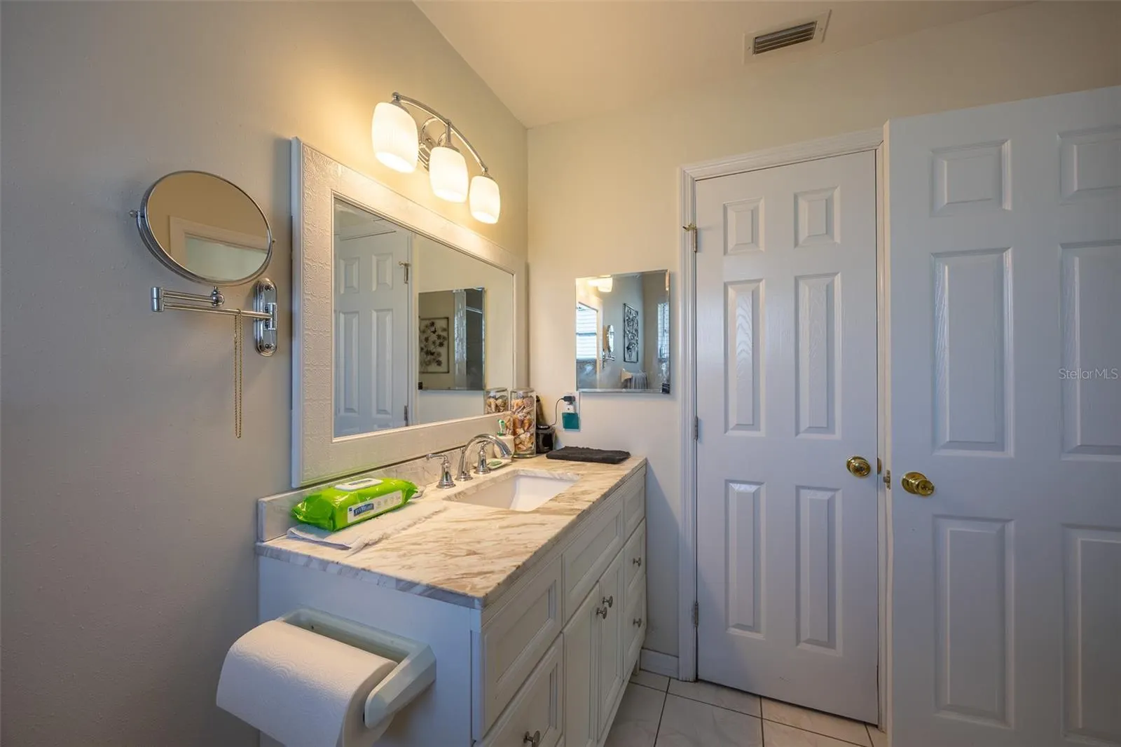 457 GRENIER DR