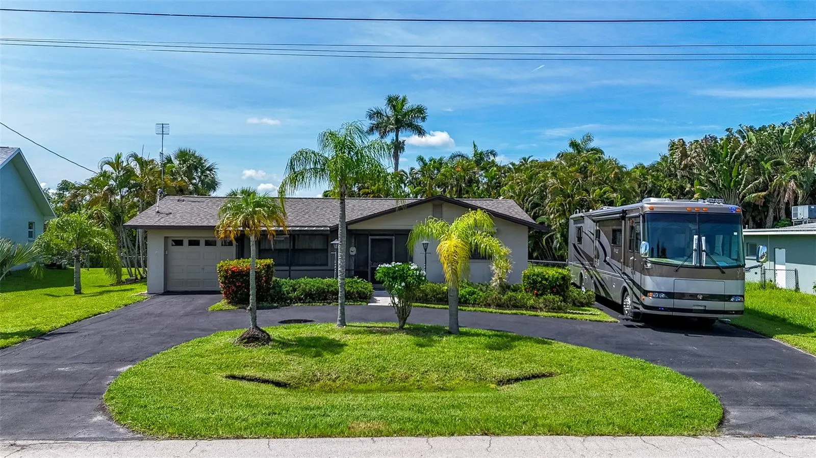 457 GRENIER DR