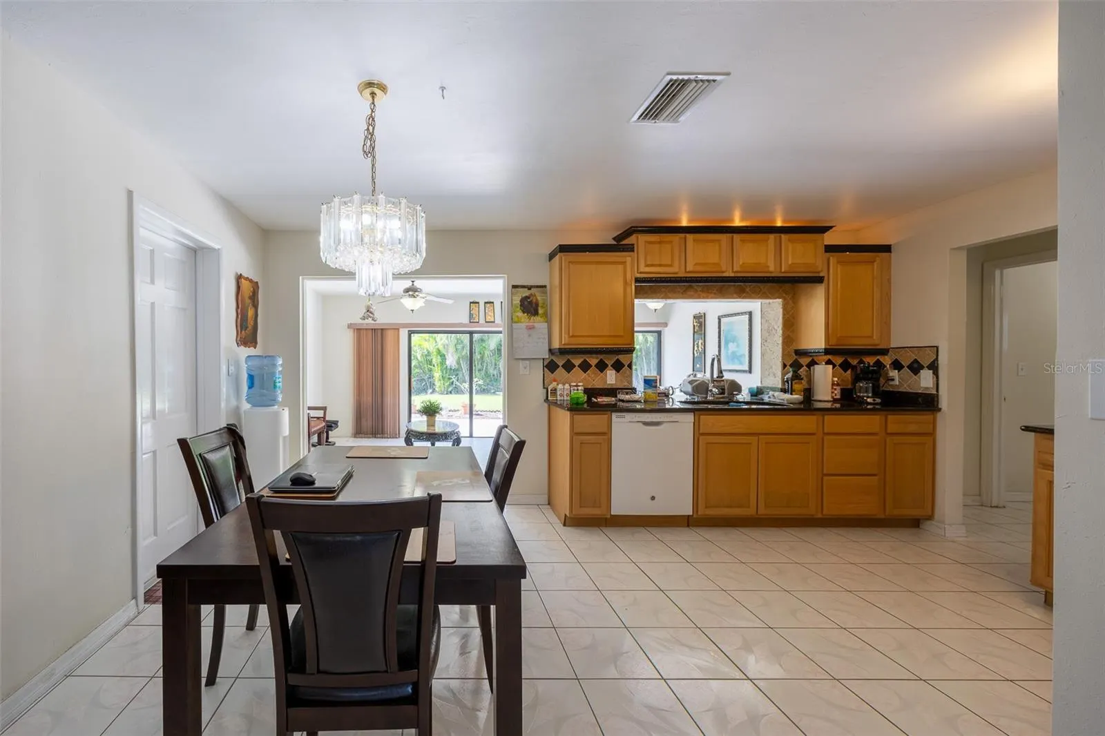 457 GRENIER DR