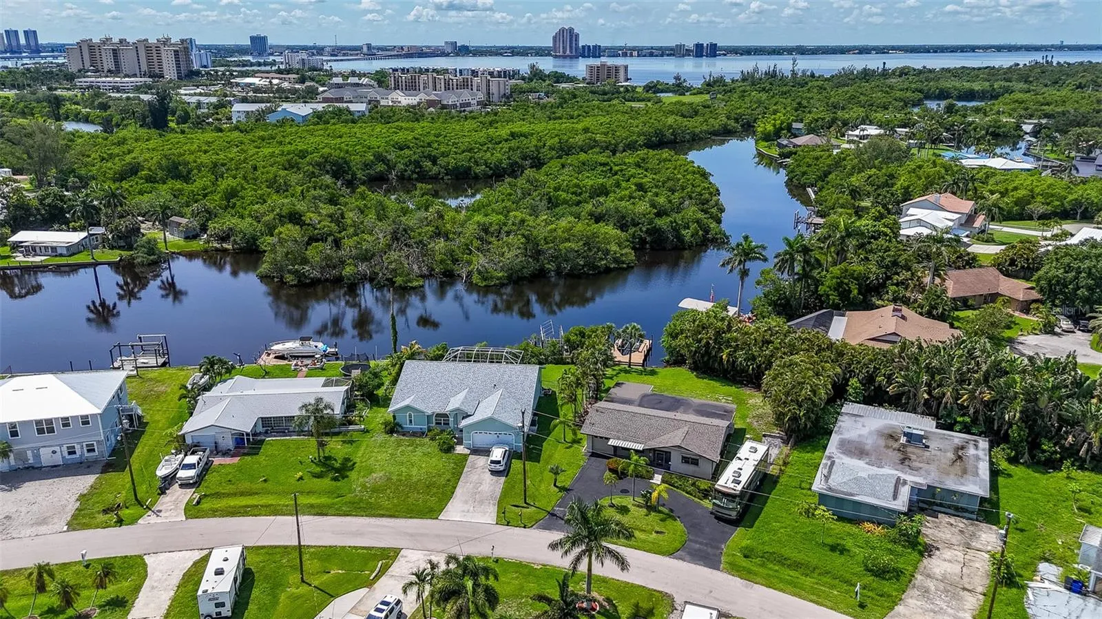 457 GRENIER DR