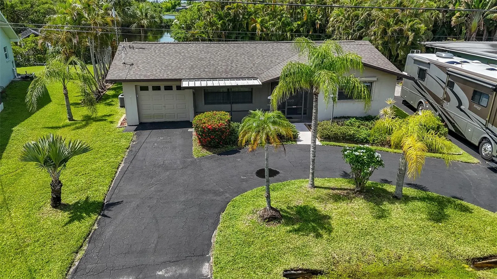 457 GRENIER DR