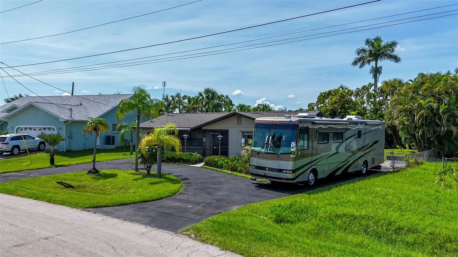 457 GRENIER DR