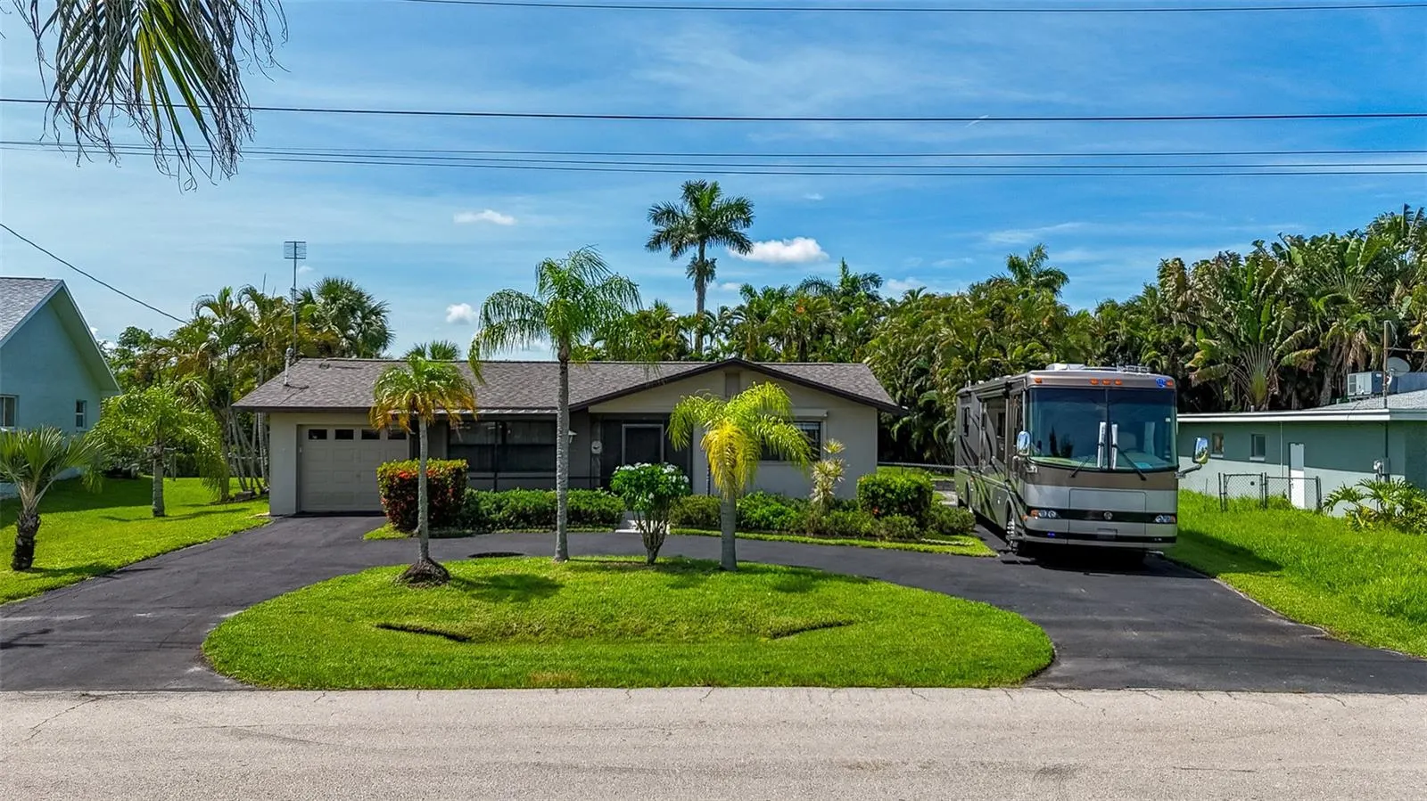 457 GRENIER DR