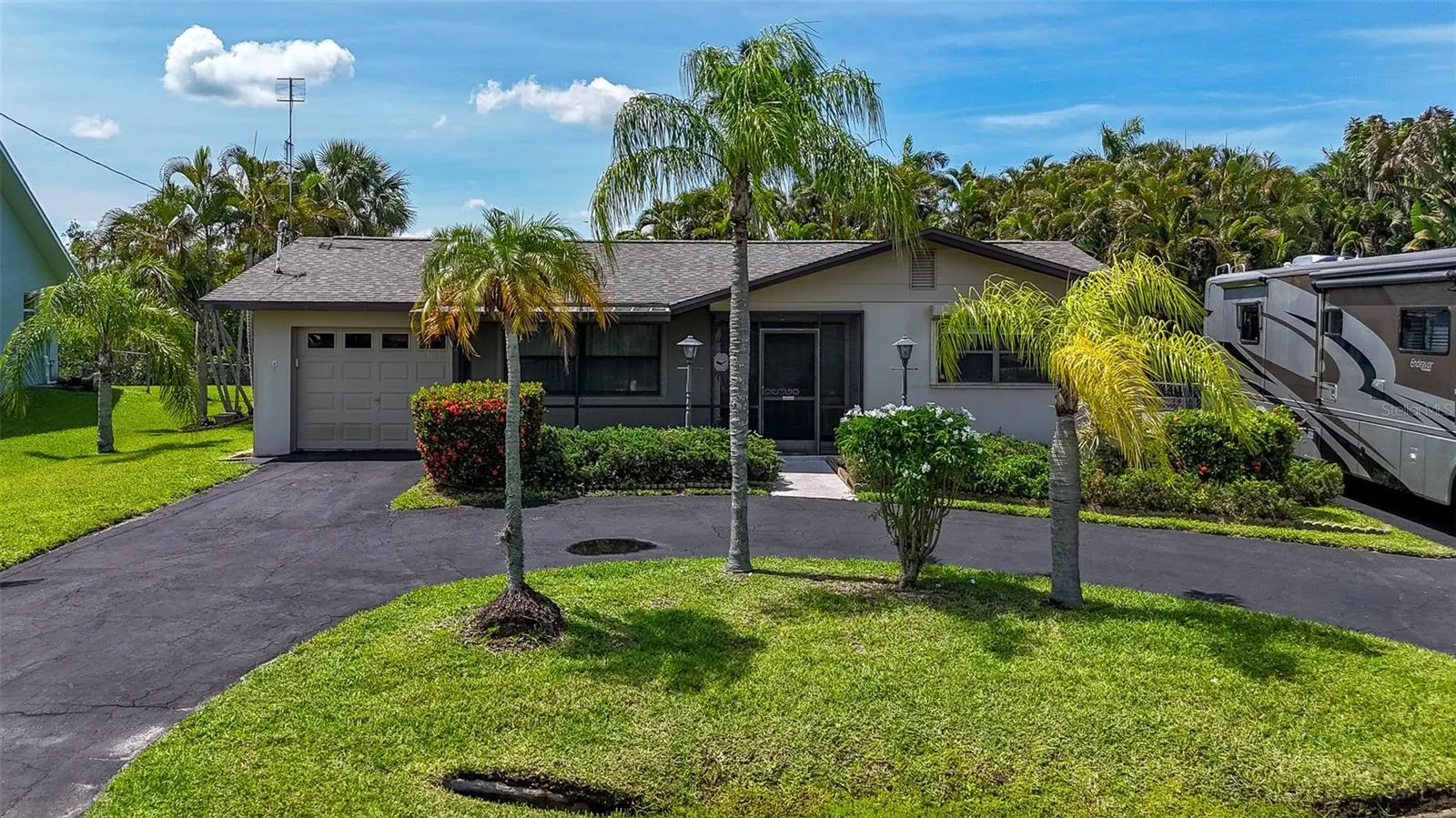 457 GRENIER DR