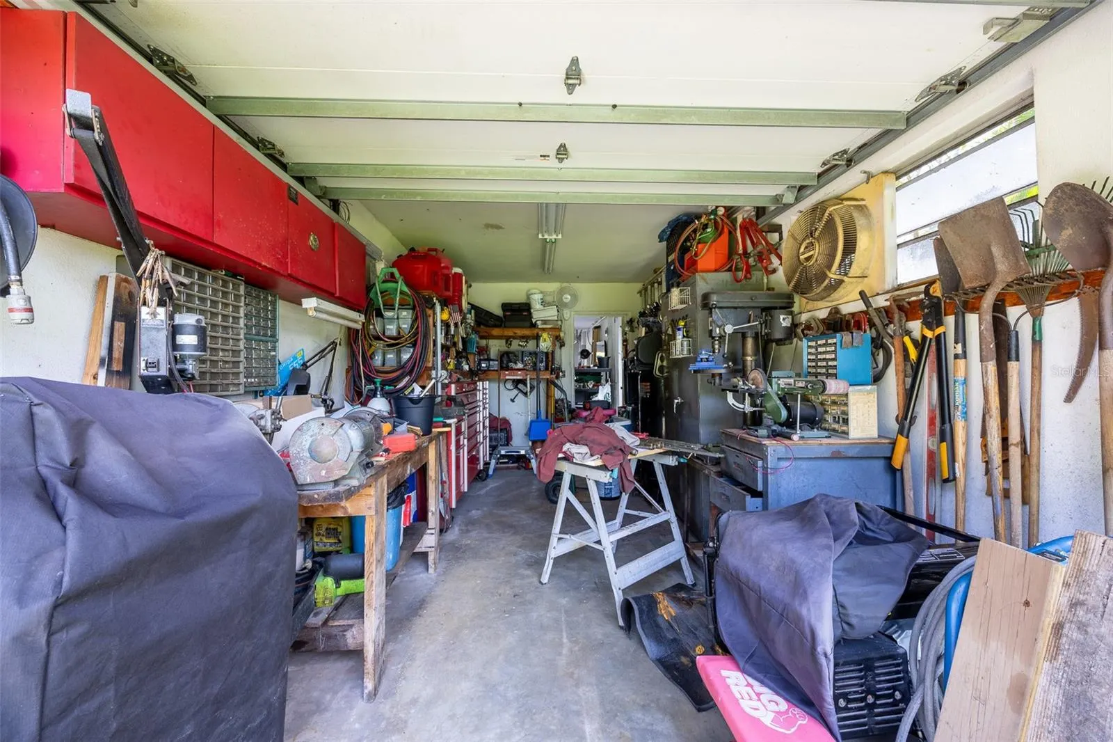 457 GRENIER DR