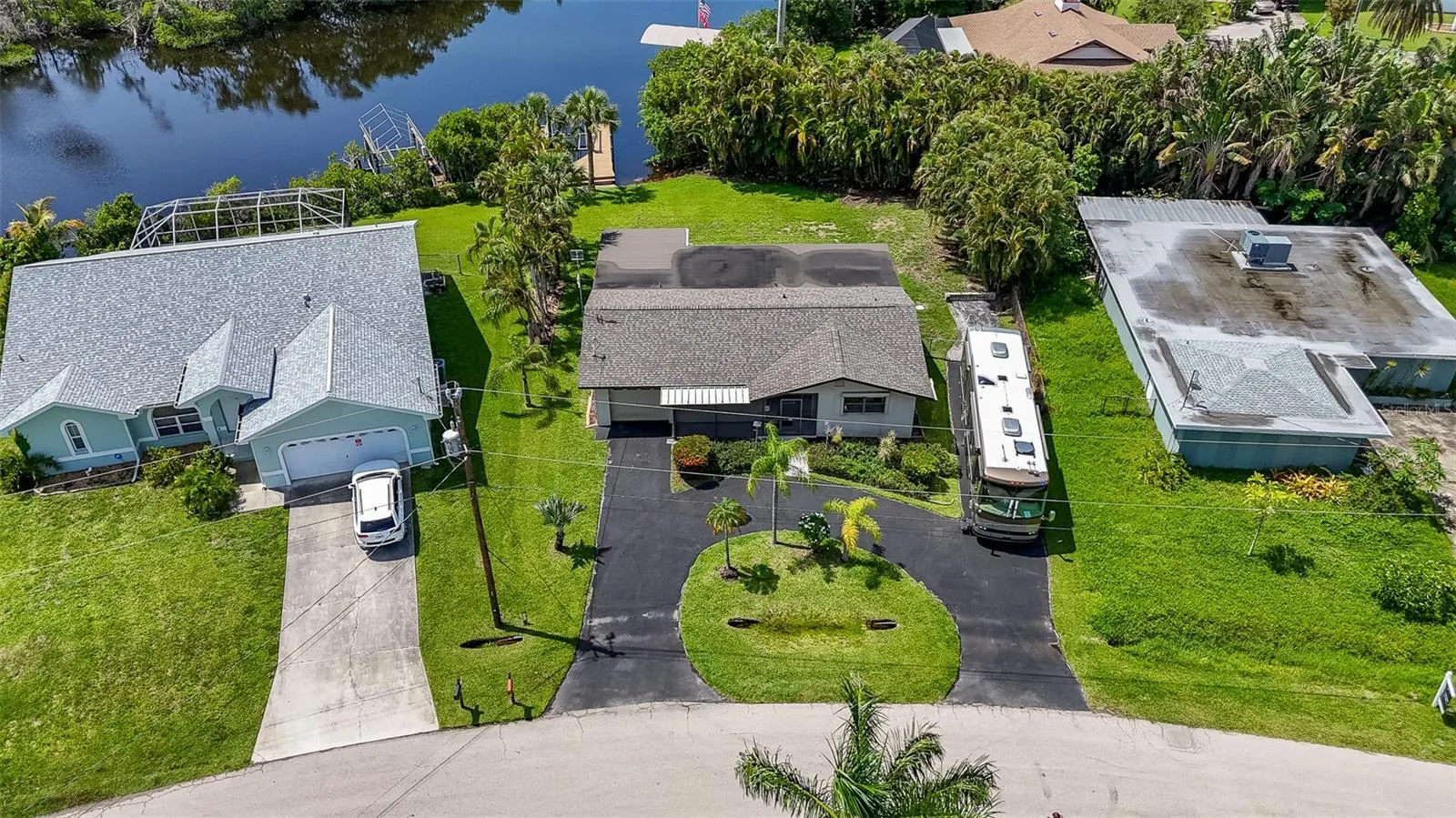 457 GRENIER DR