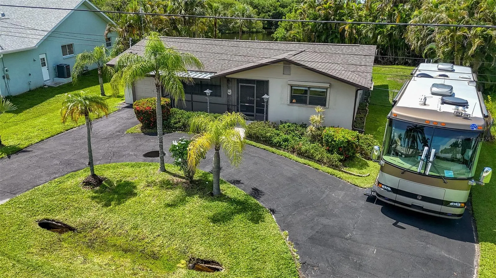 457 GRENIER DR
