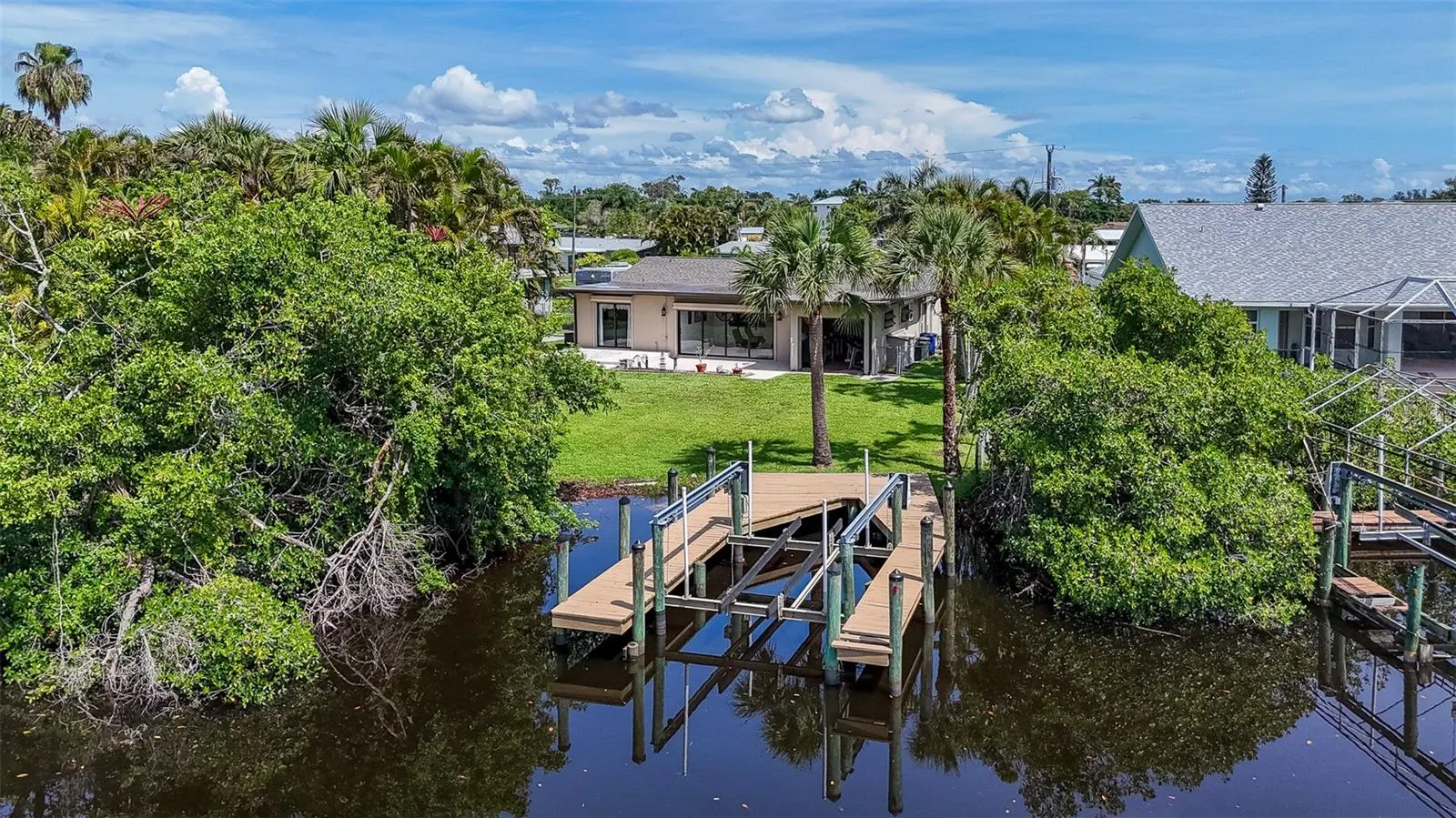 457 GRENIER DR