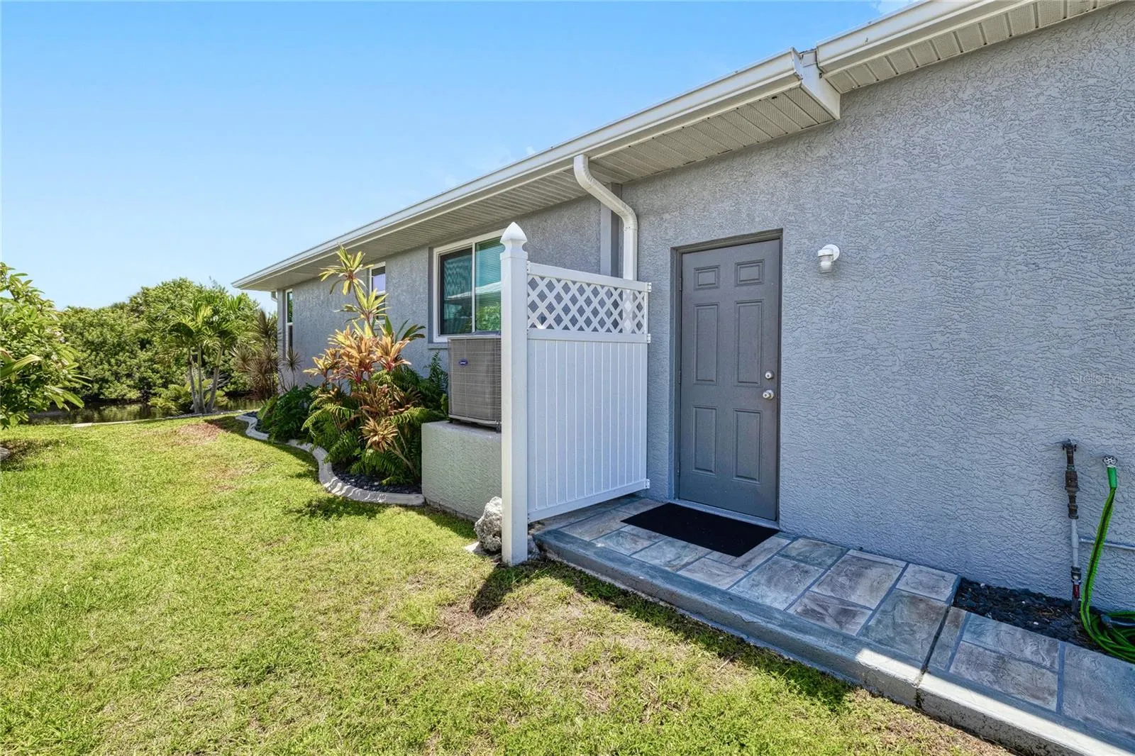 4226 PALM DR