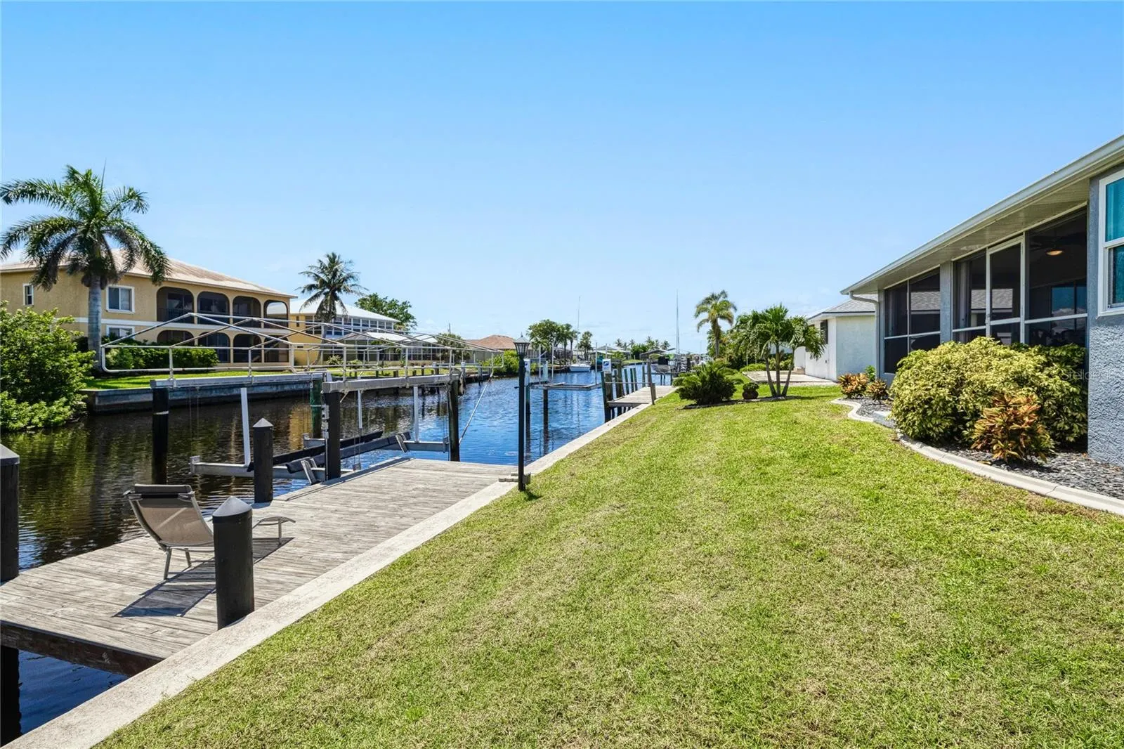 4226 PALM DR