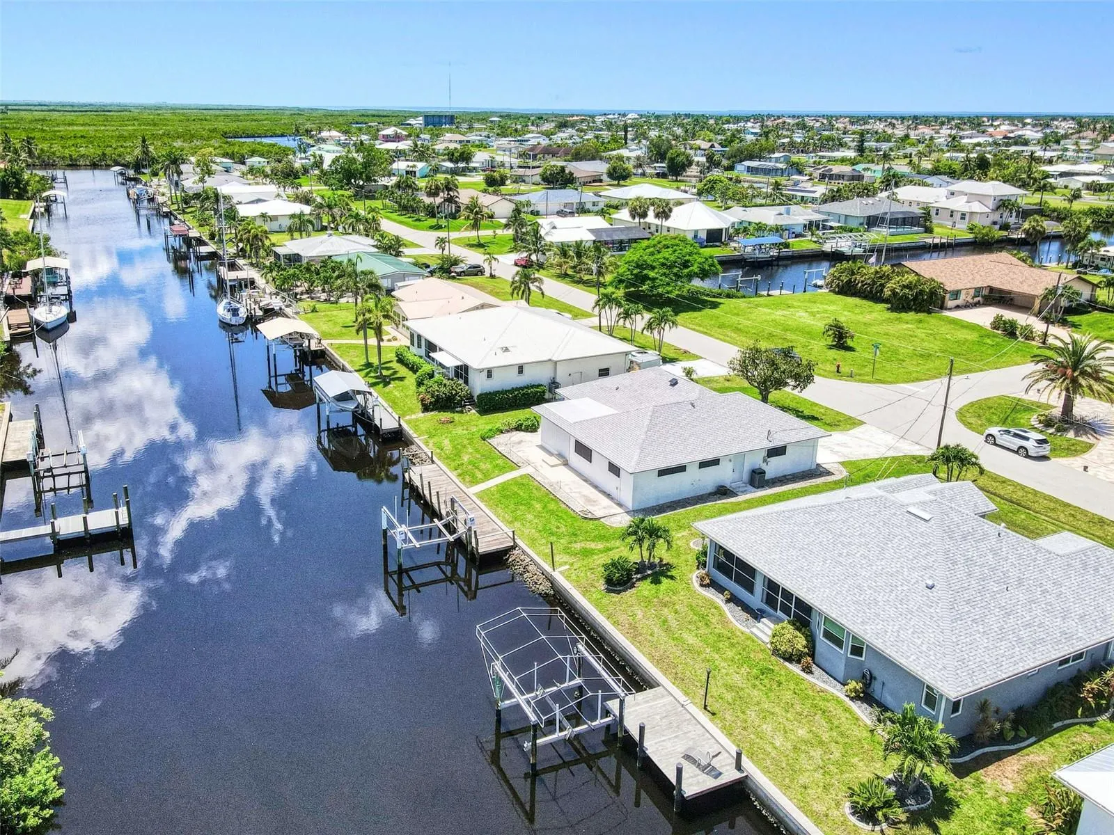 4226 PALM DR