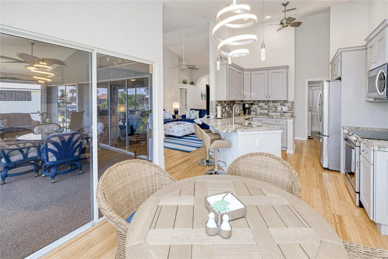 4226 PALM DR
