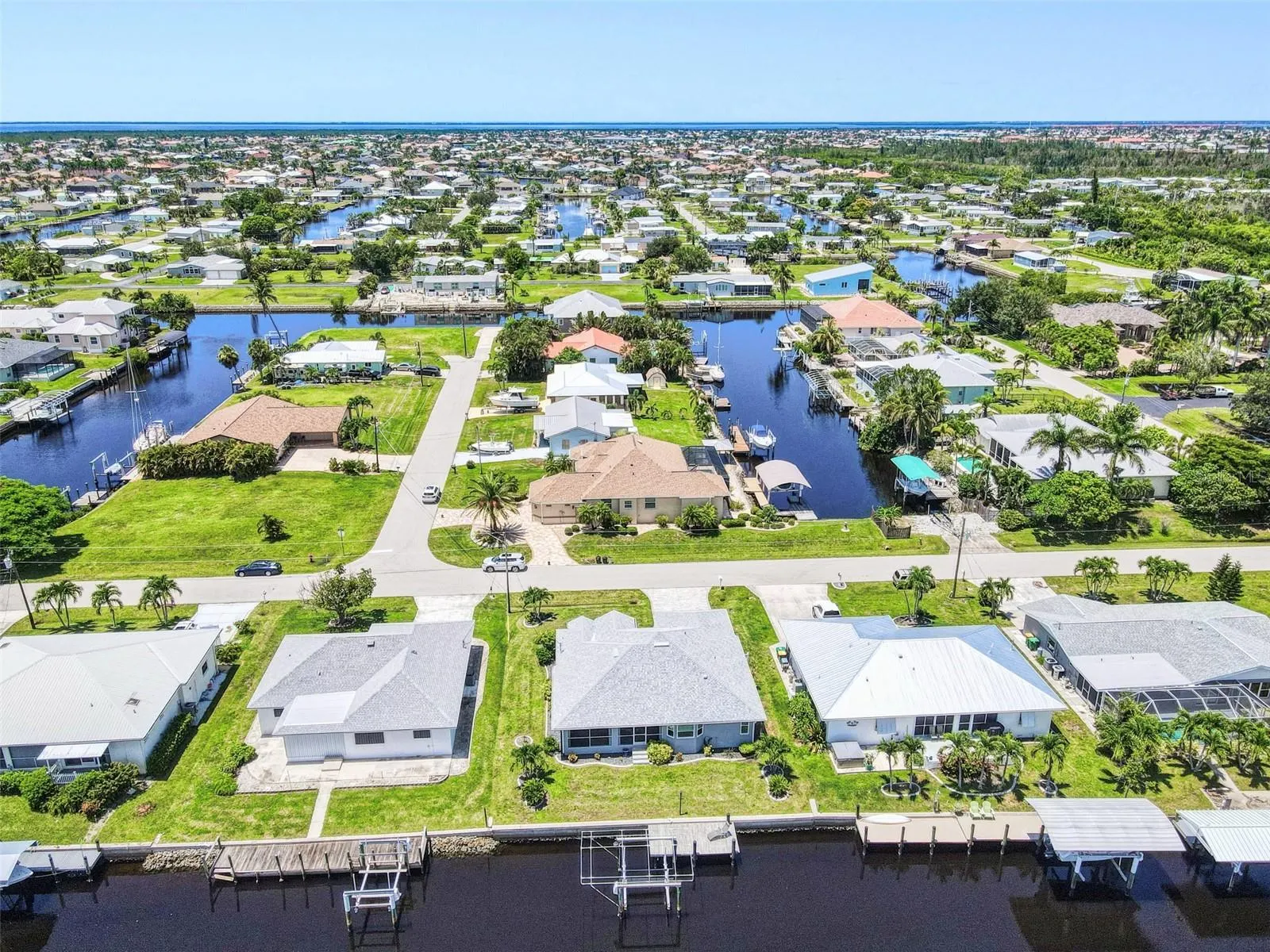 4226 PALM DR