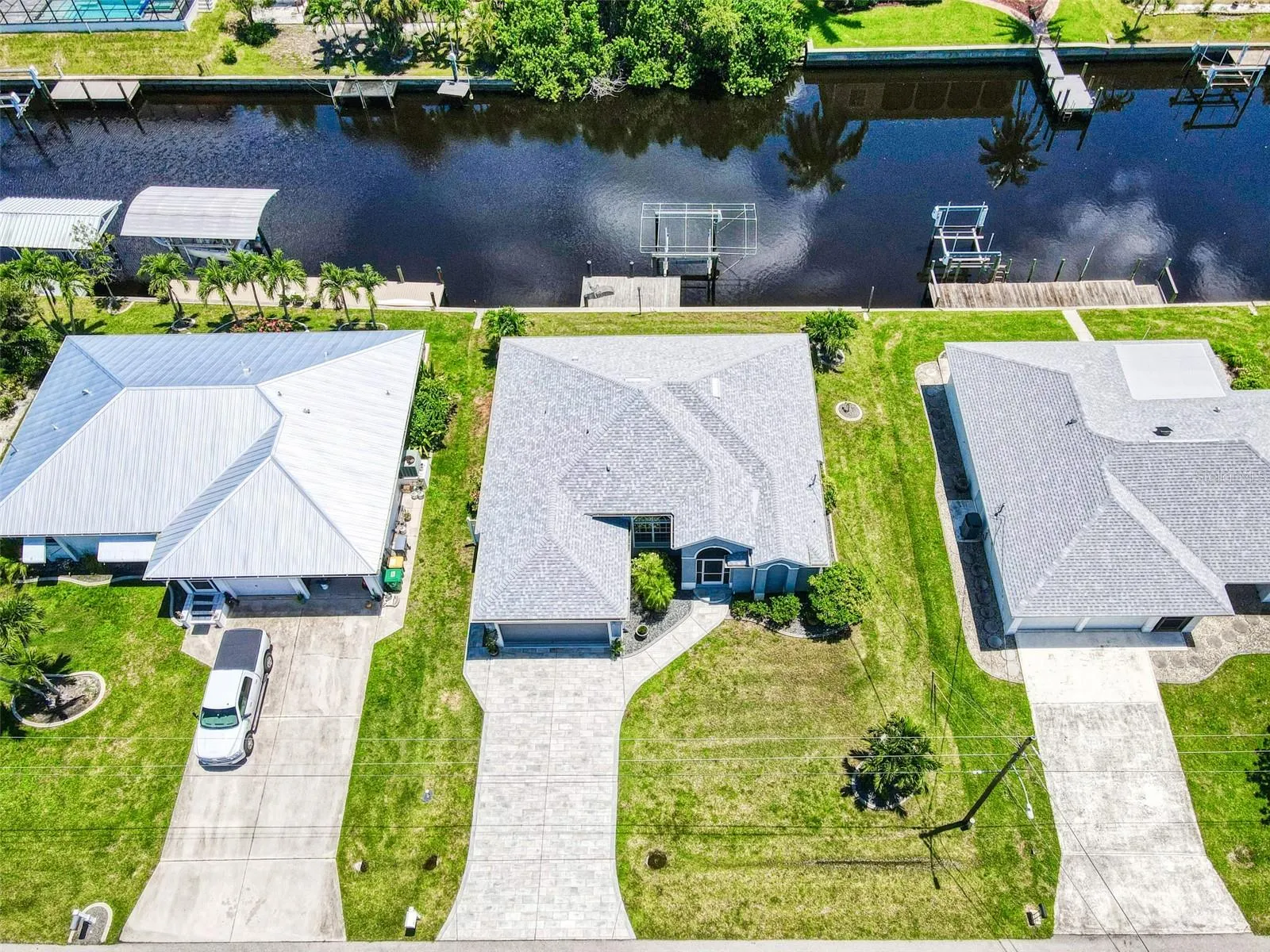 4226 PALM DR