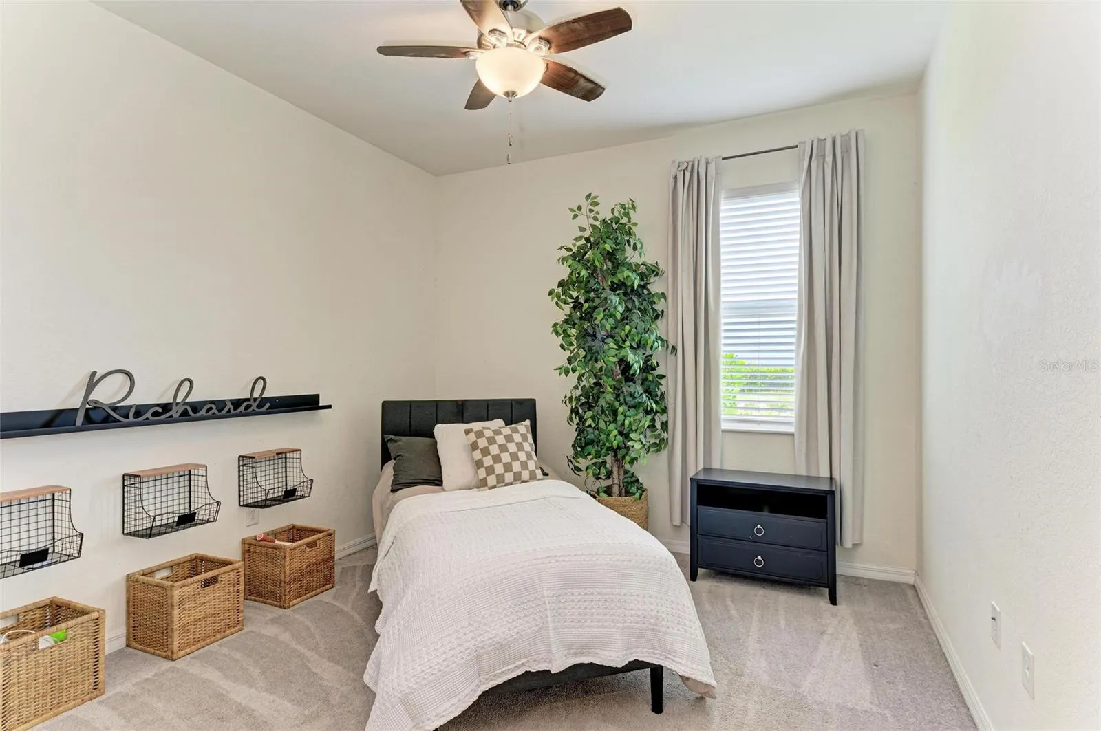 17541 WAYSIDE BND