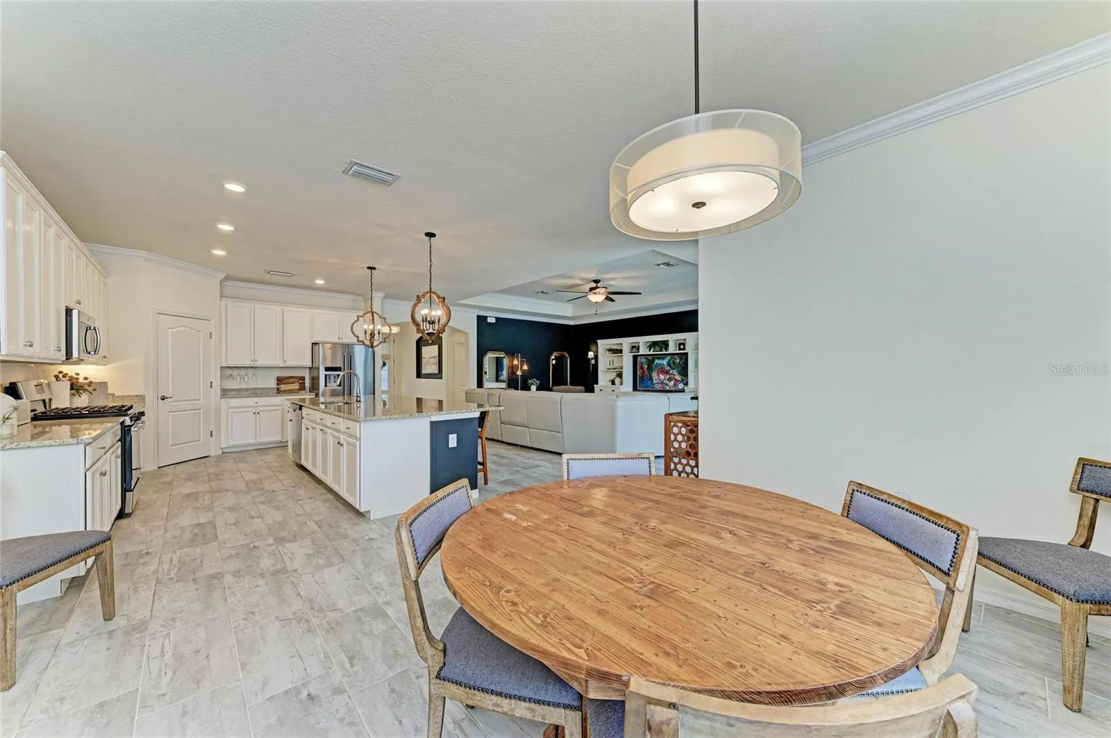 17541 WAYSIDE BND