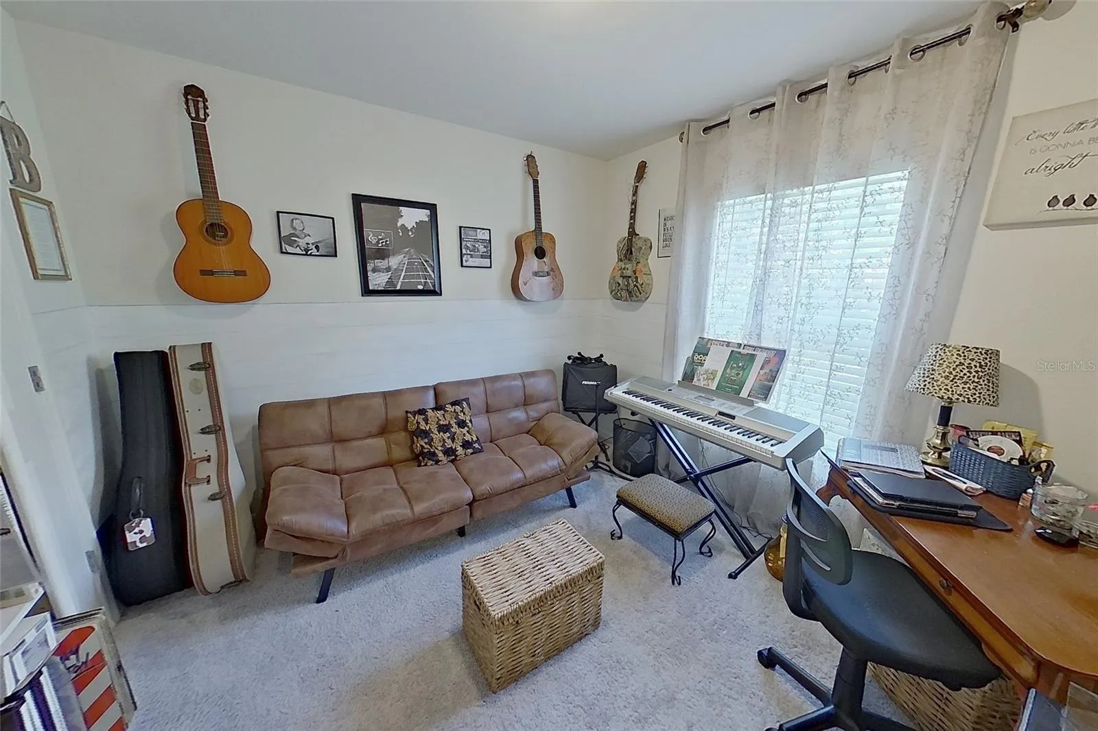 1091 CAZENOVIA ST