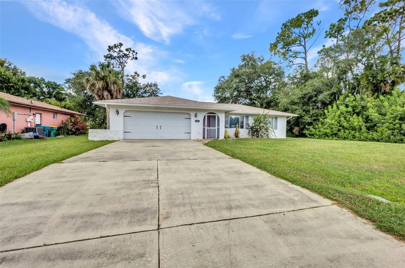2109 LAKE VIEW BLVD