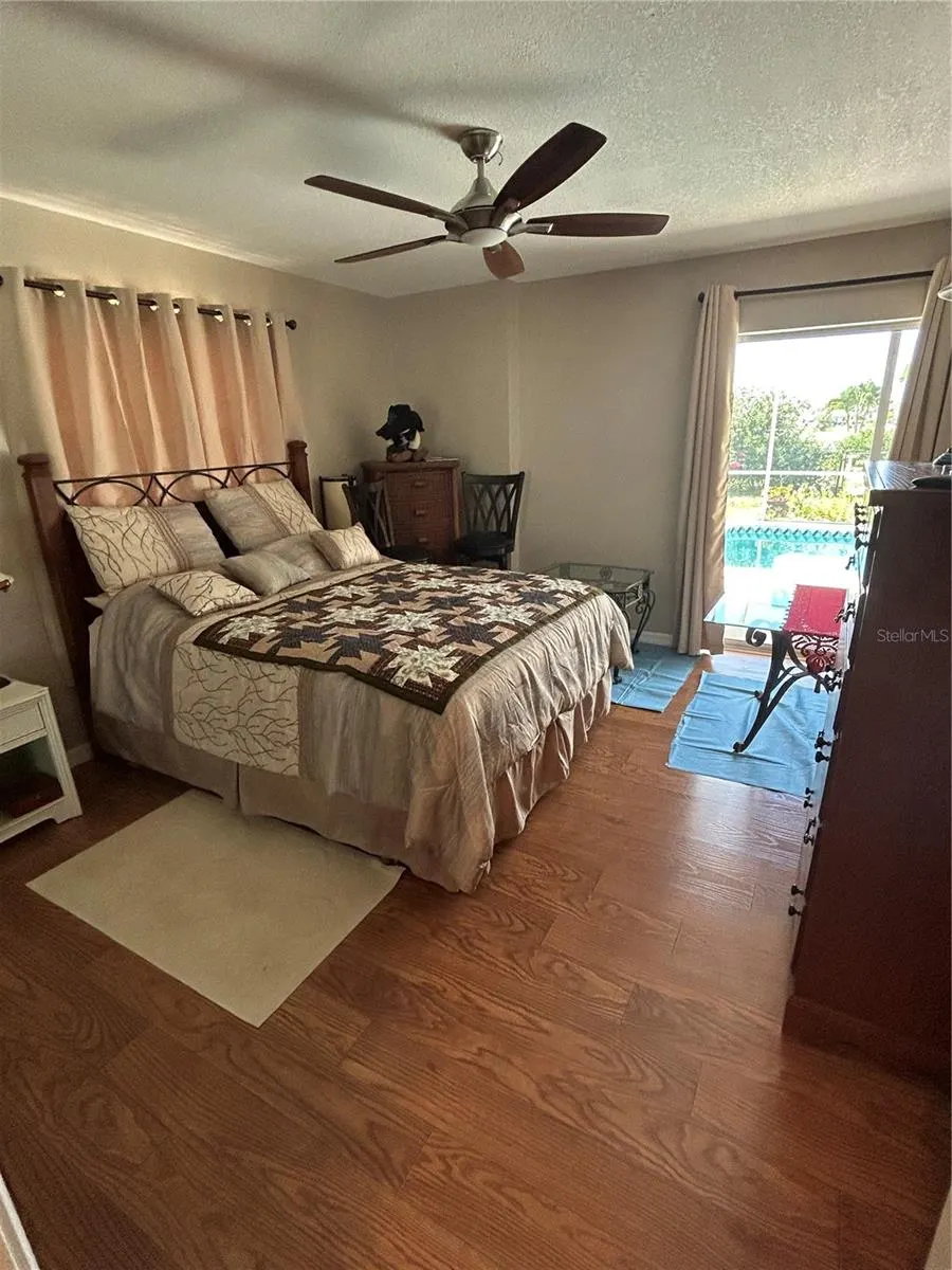 579 LAKEMONT