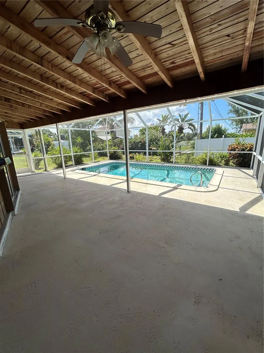 579 LAKEMONT