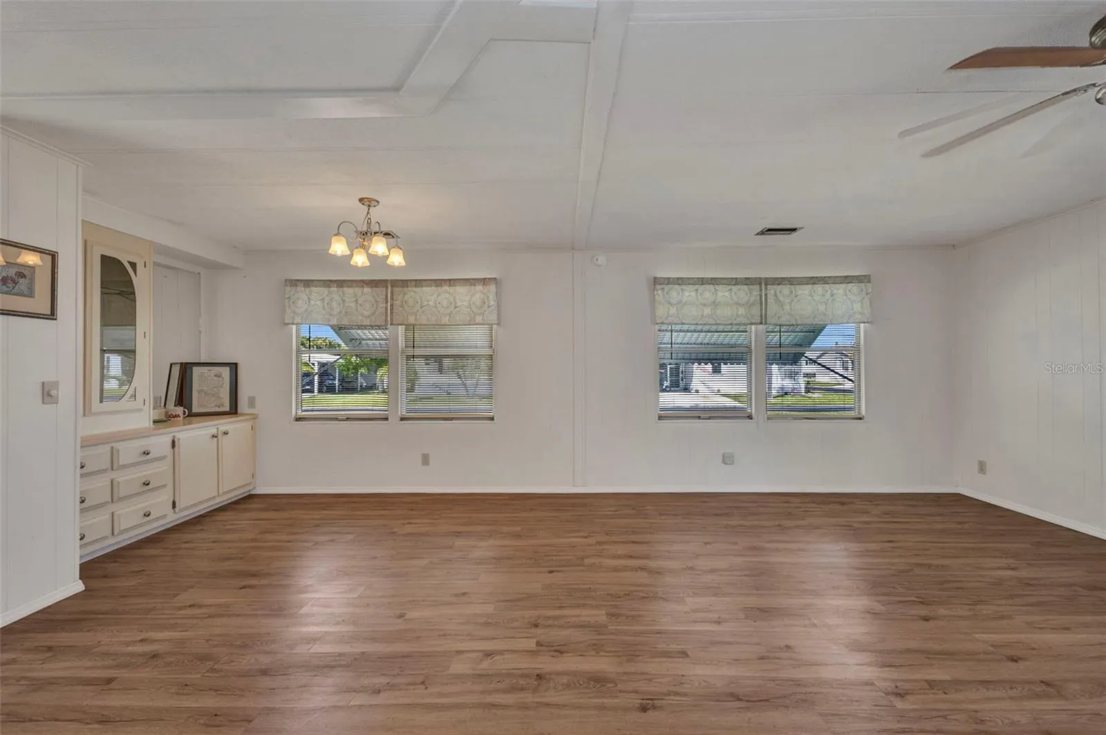 1000 KINGS HWY #358, #358