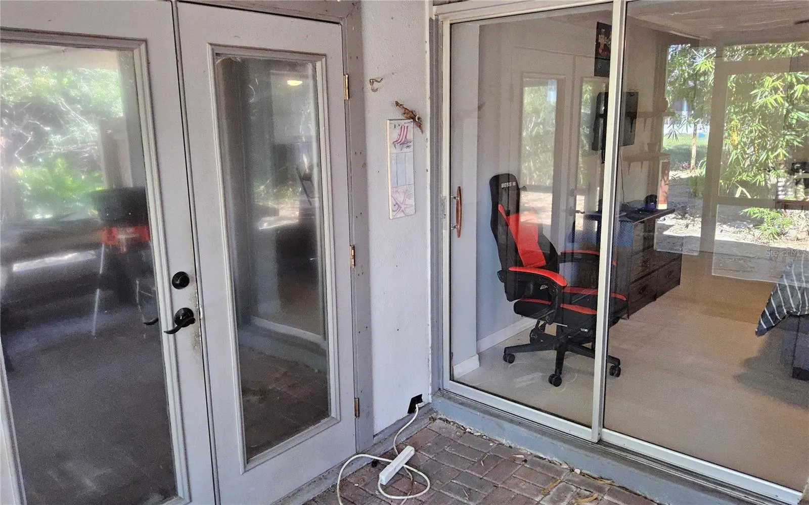 1108 AMPLE AVE