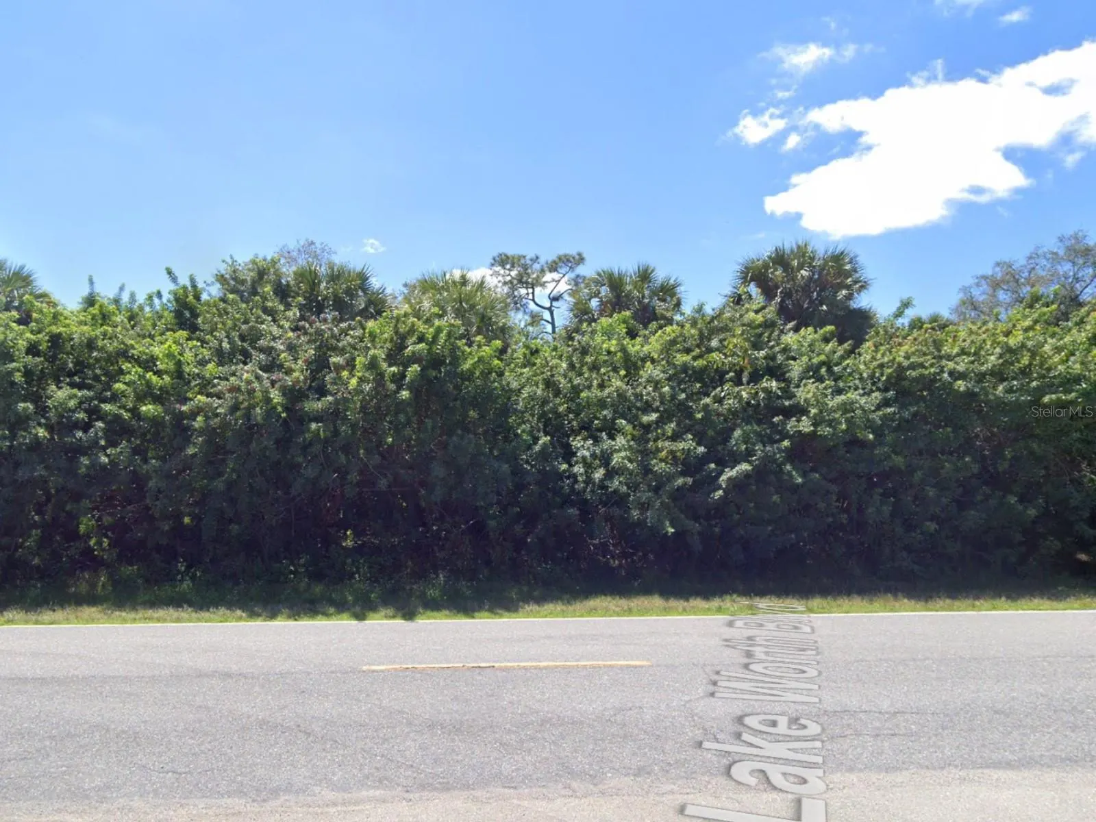 18421 LAKE WORTH BLVD