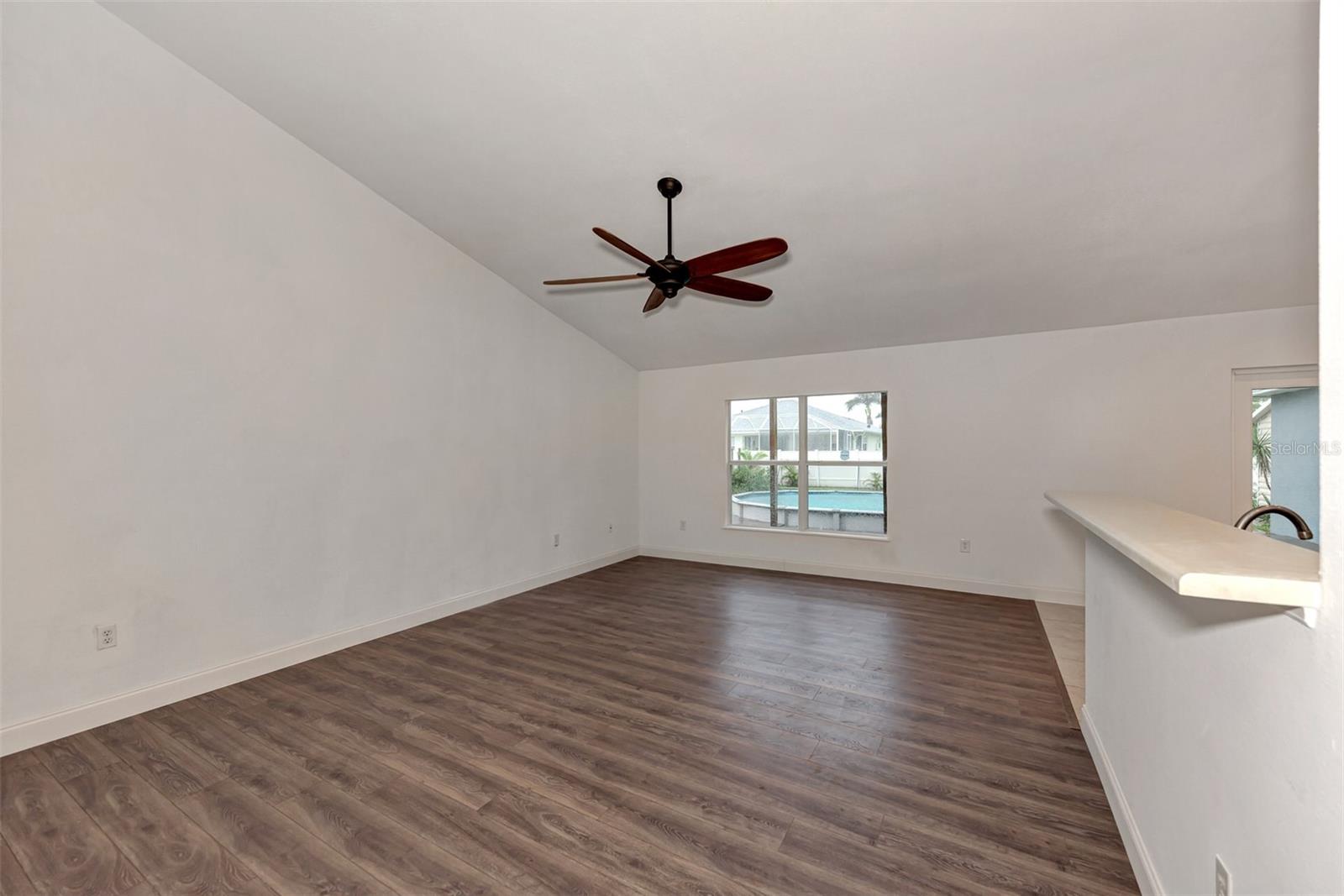 9295 MELODY CIR