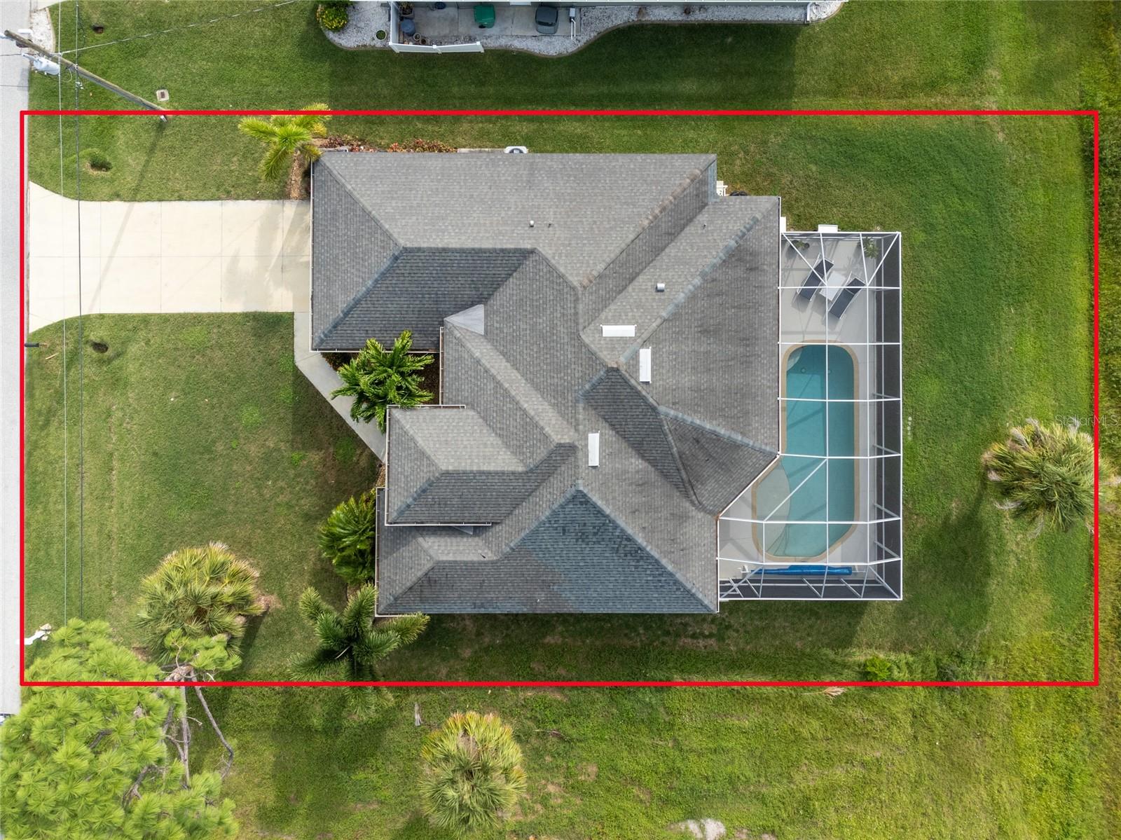 11 LONG MEADOW LN