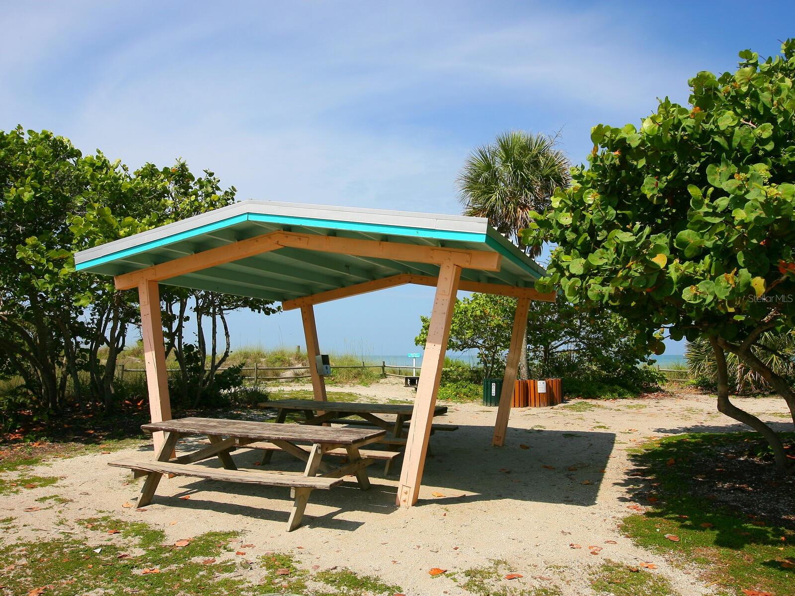 5031 N BEACH RD #112, #112