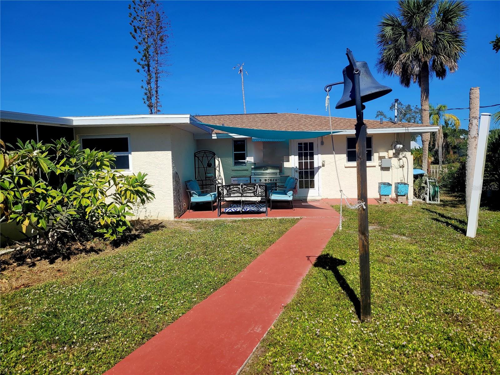 745 CORAL WAY
