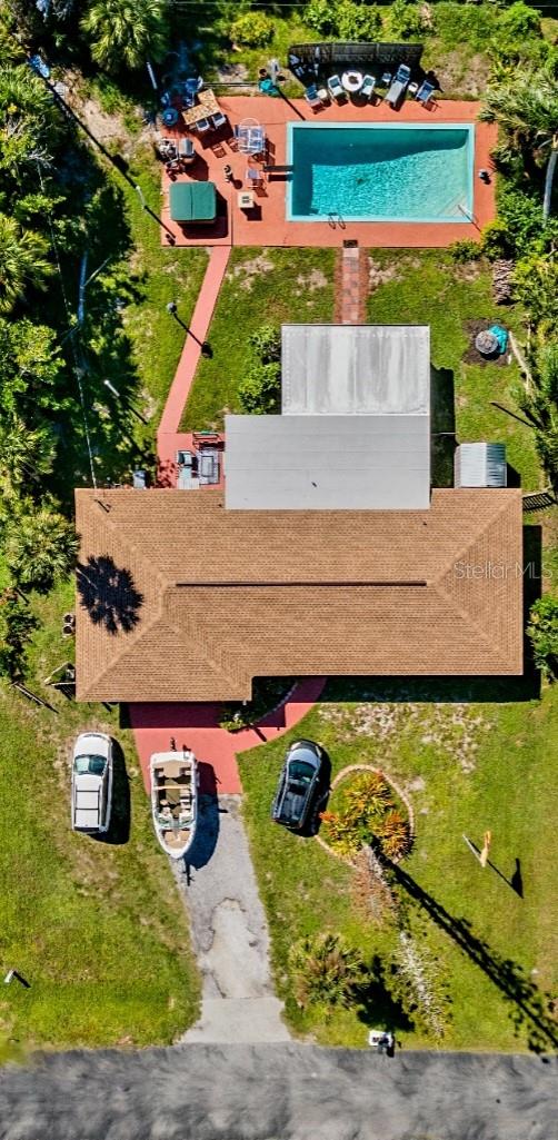 745 CORAL WAY