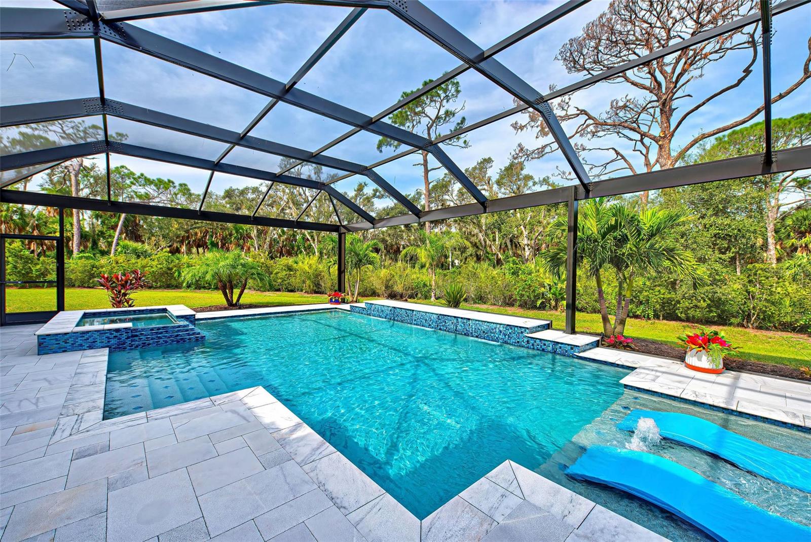 177 N CAYMAN ISLES BLVD
