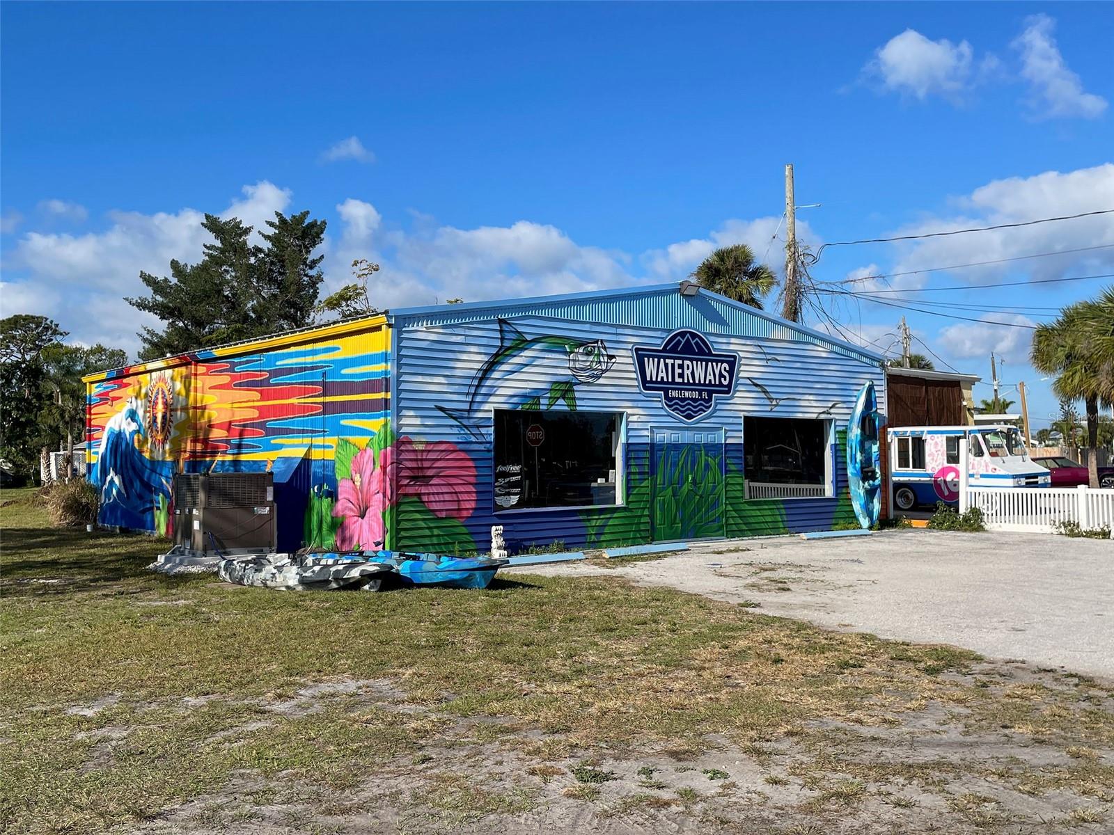 177 N CAYMAN ISLES BLVD