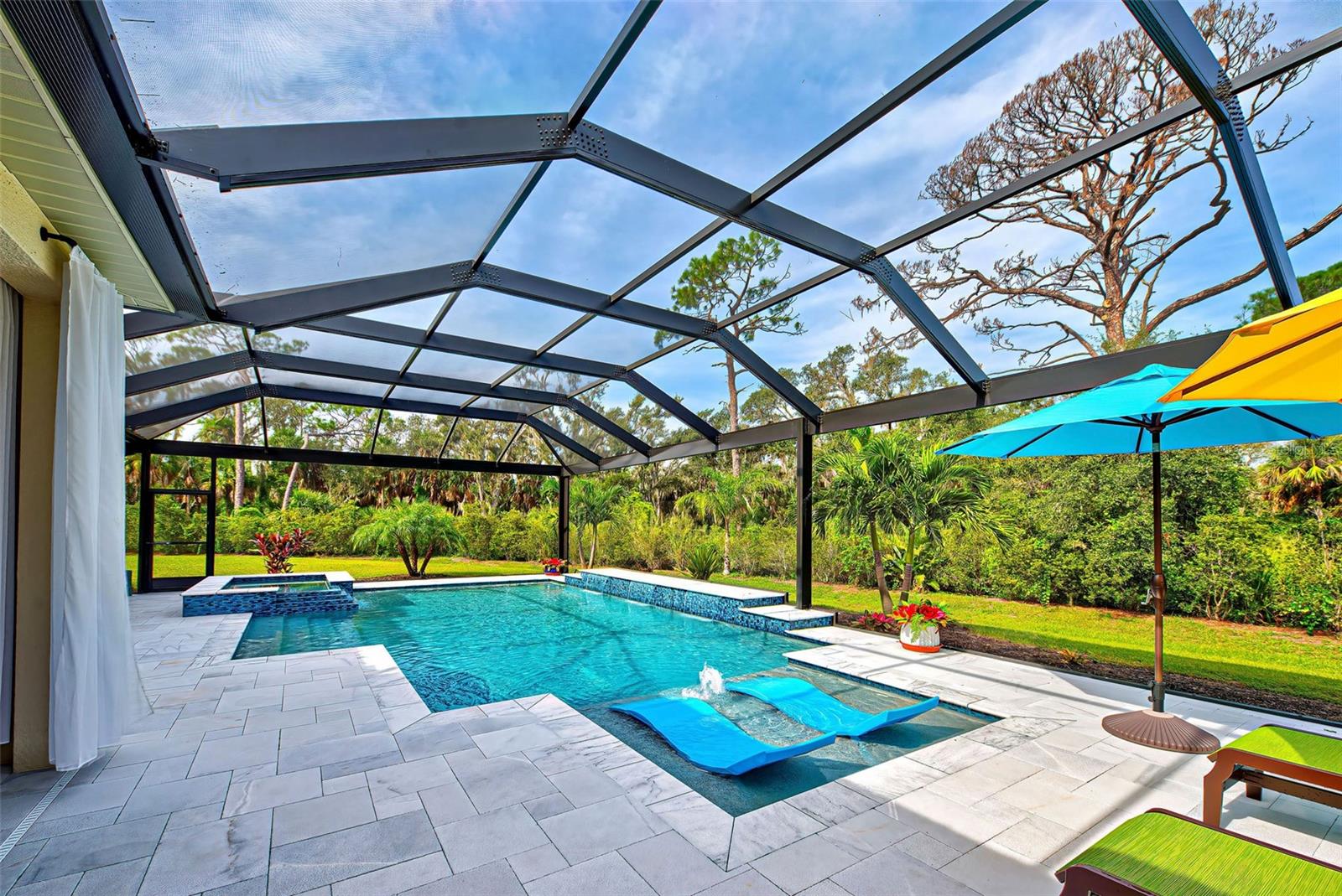 177 N CAYMAN ISLES BLVD