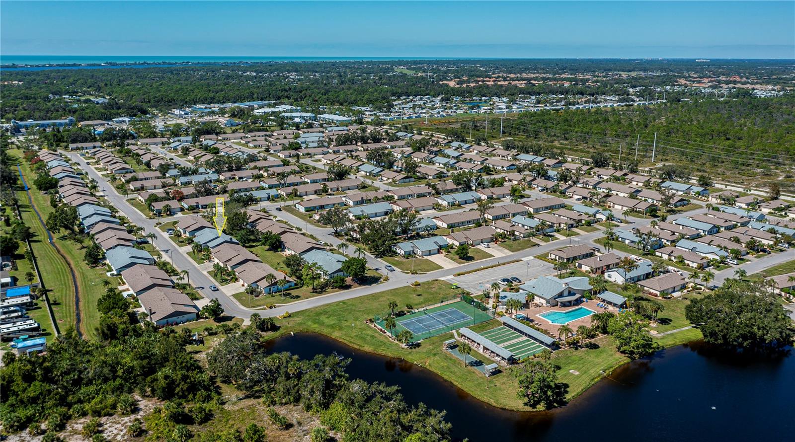 542 FOXWOOD BLVD #542, #542
