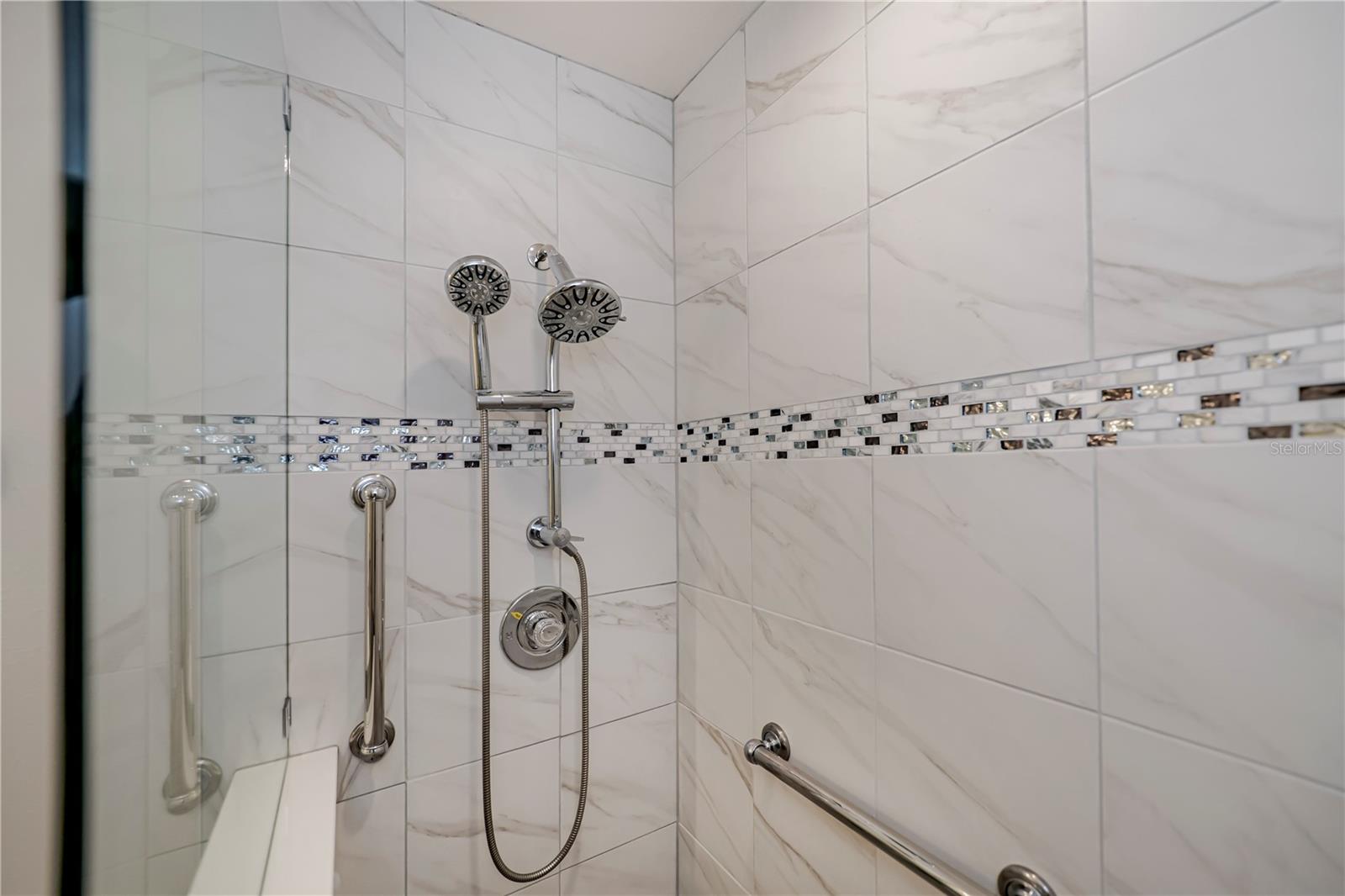 542 FOXWOOD BLVD #542, #542