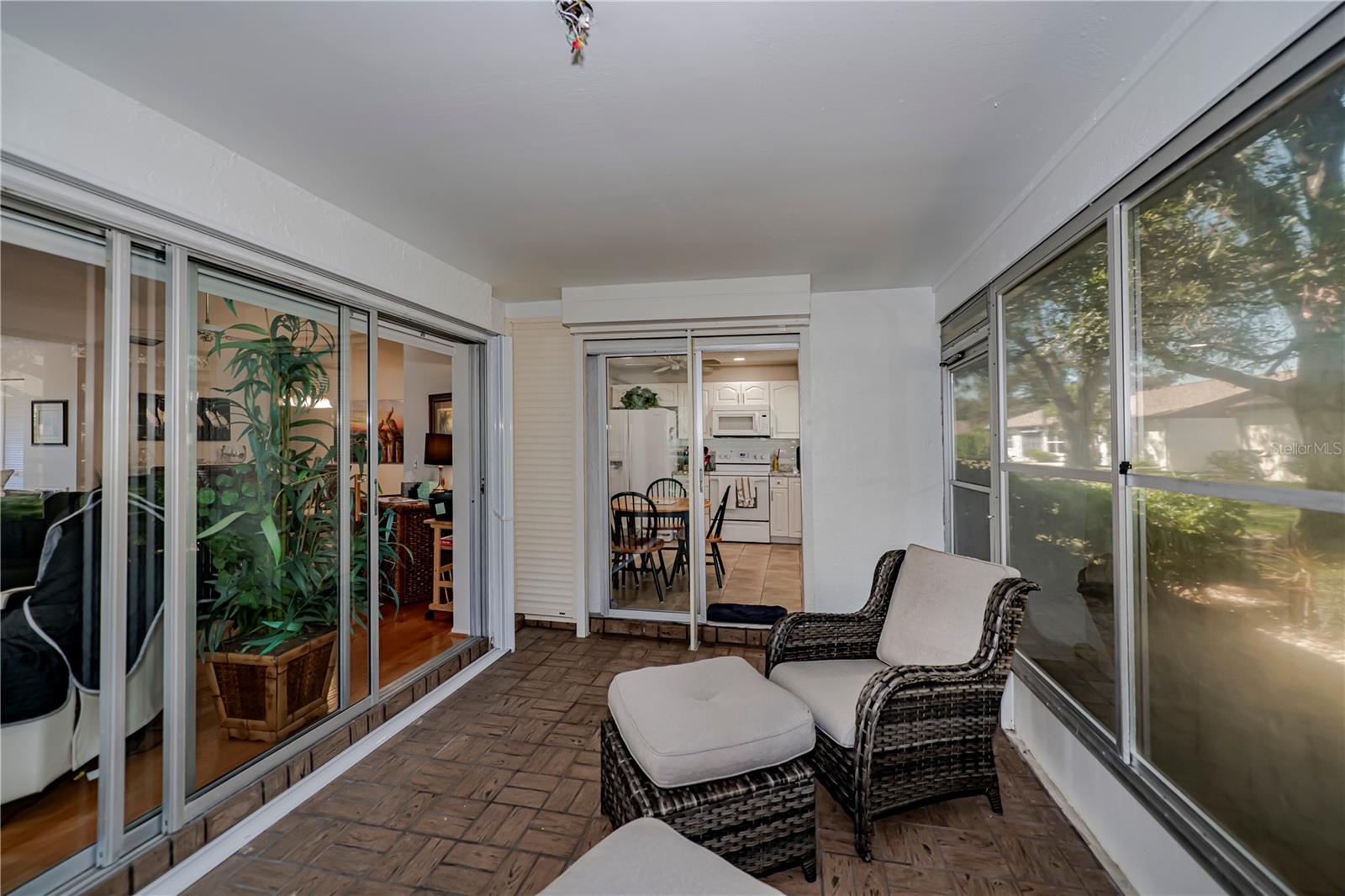 542 FOXWOOD BLVD #542, #542