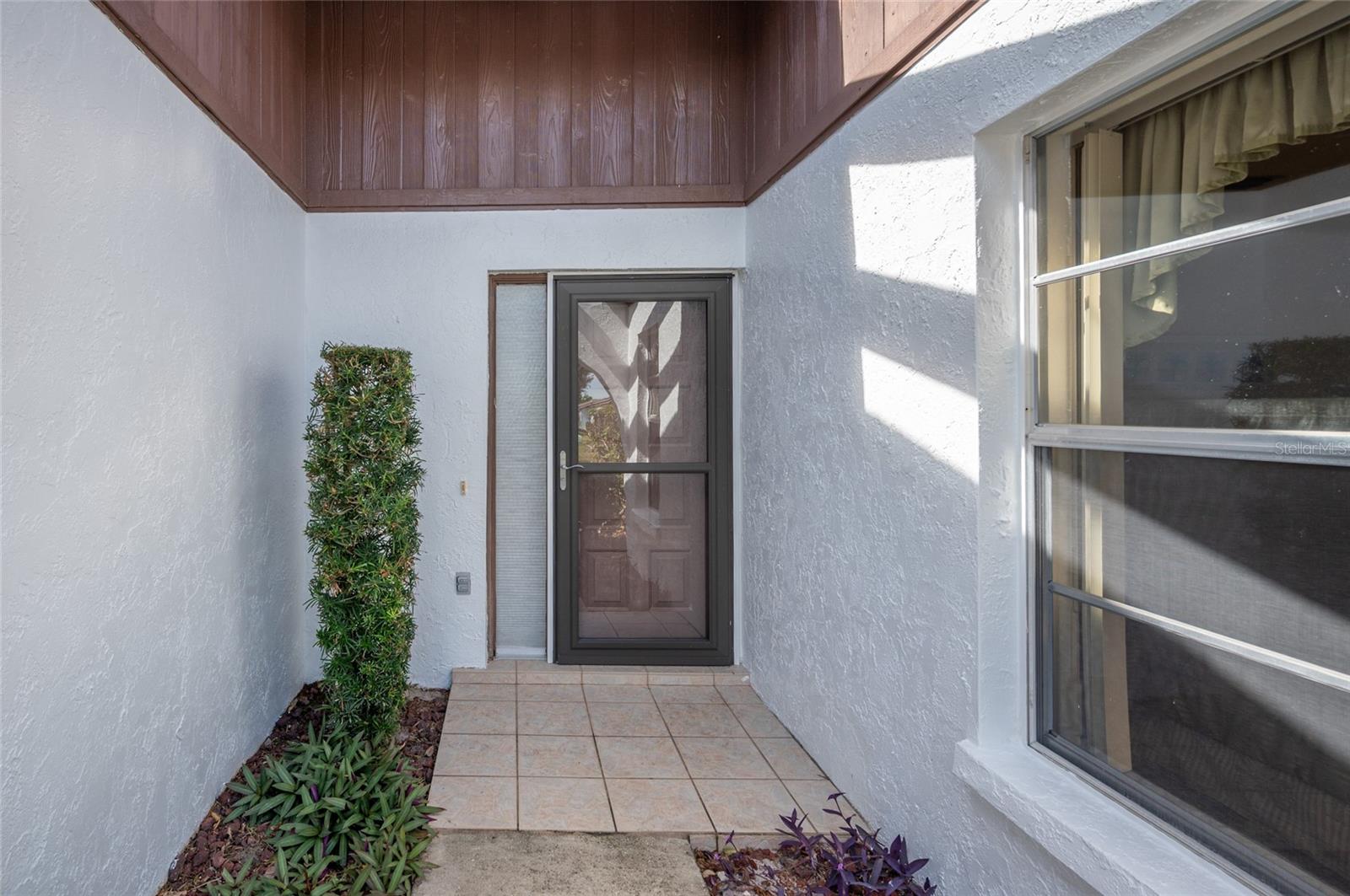 619 DOGWOOD AVE