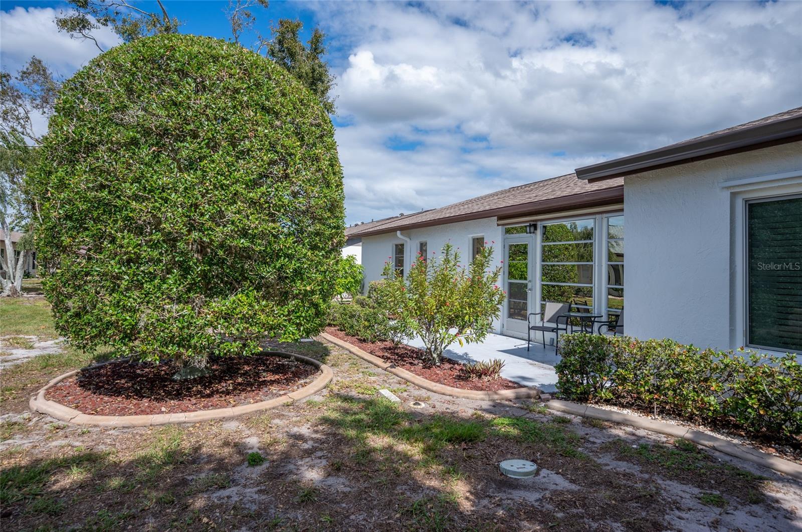619 DOGWOOD AVE