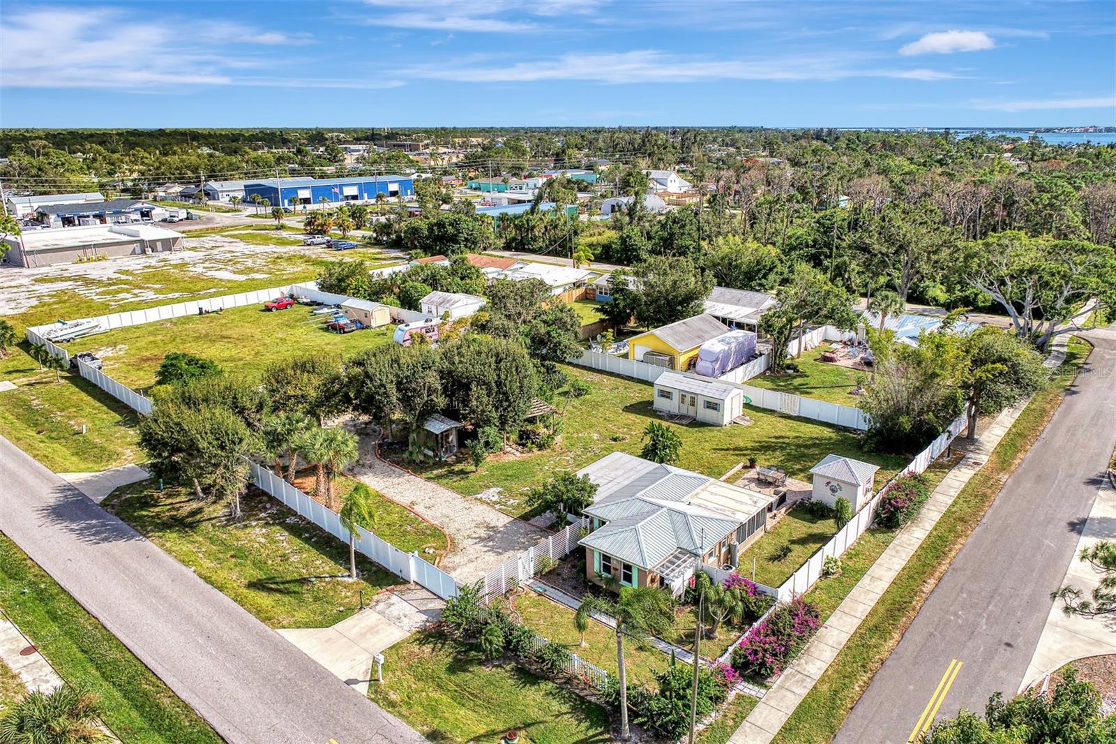 101 S MANGO & 0 W. GREEN ST