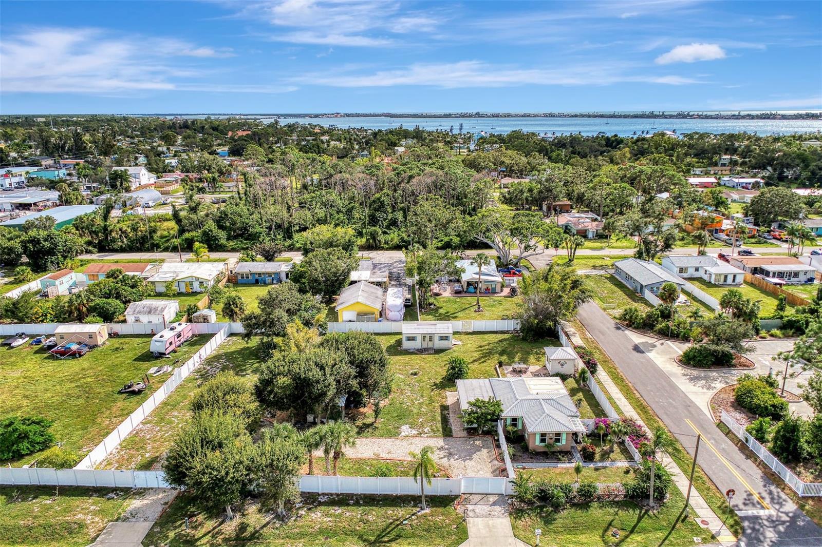 101 S MANGO & 0 W. GREEN ST