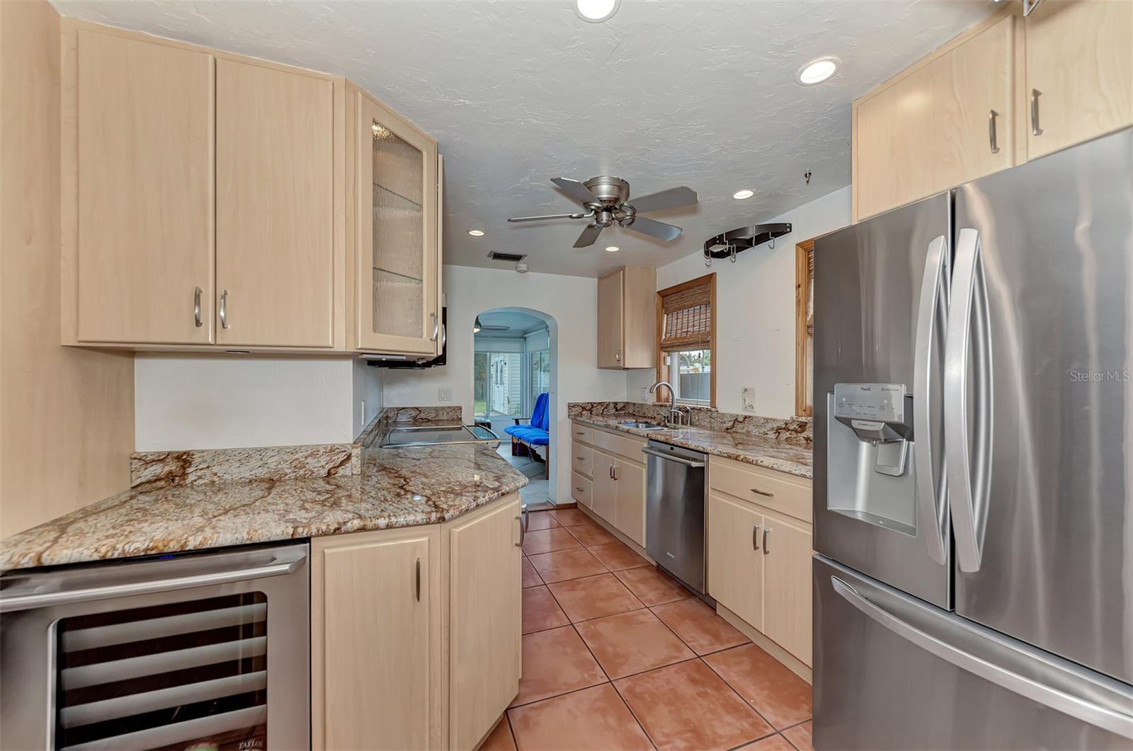 101 S MANGO & 0 W. GREEN ST