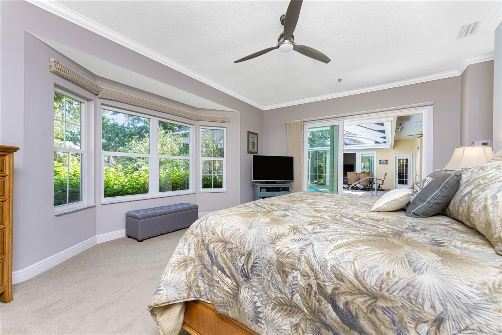 1 N CAYMAN ISLES BLVD