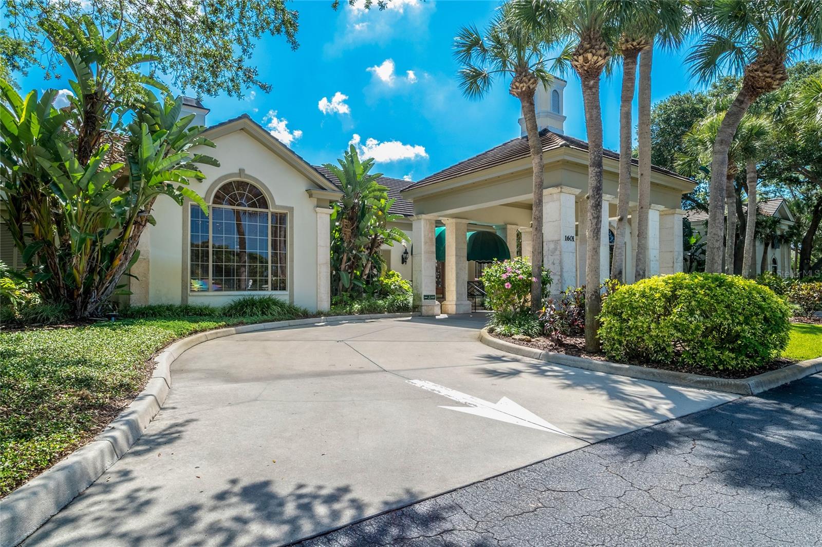 1 N CAYMAN ISLES BLVD