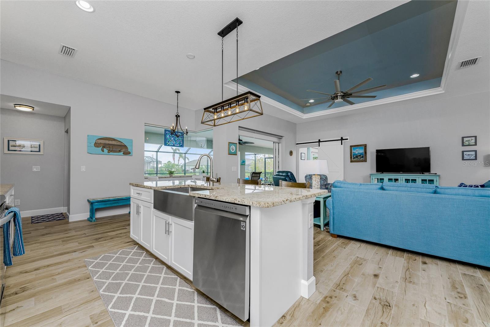 241 MARINER LN